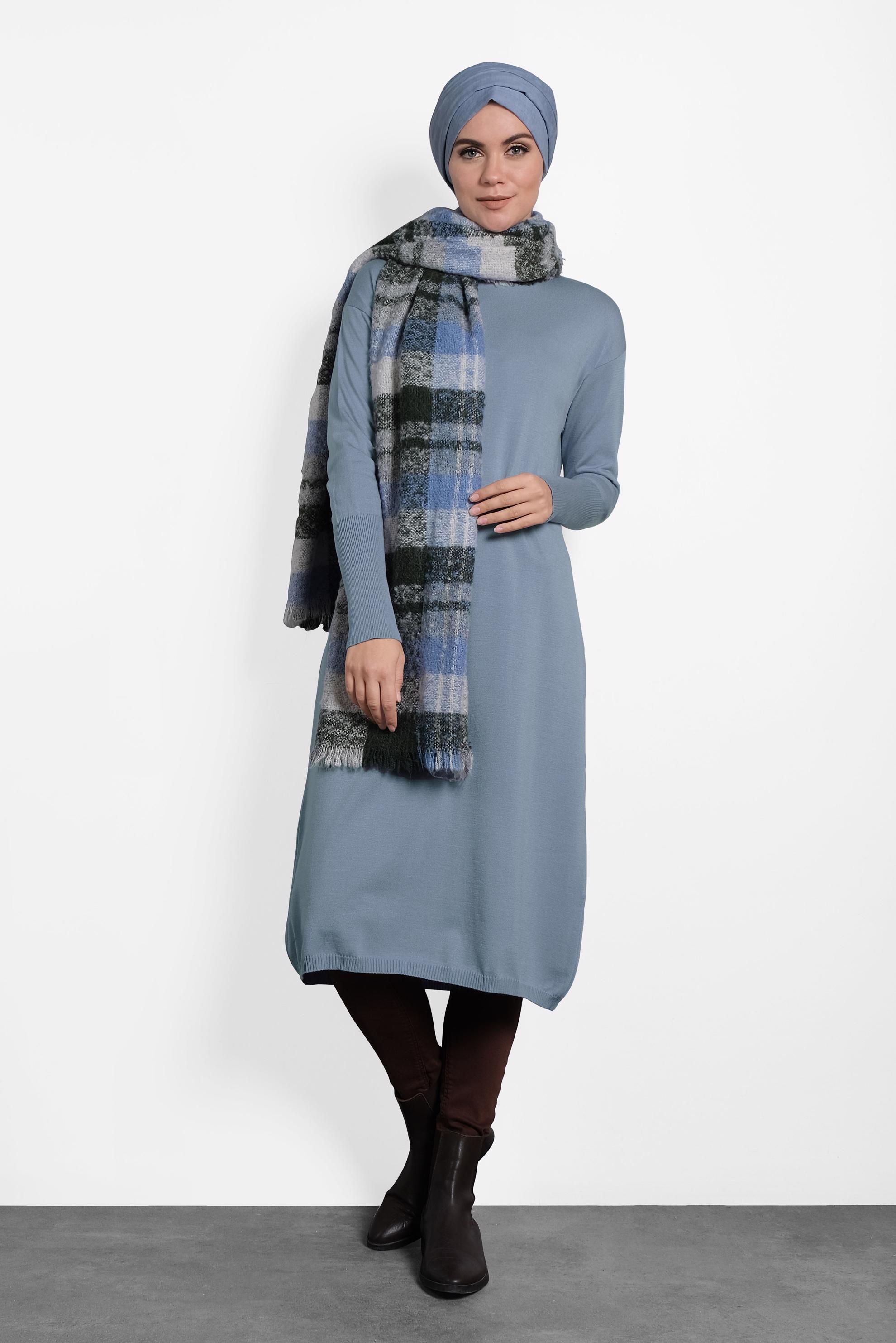 Tesettür giyim MAVİ BALIKÇI YAKA UZUN TRİKO TUNİK 40022