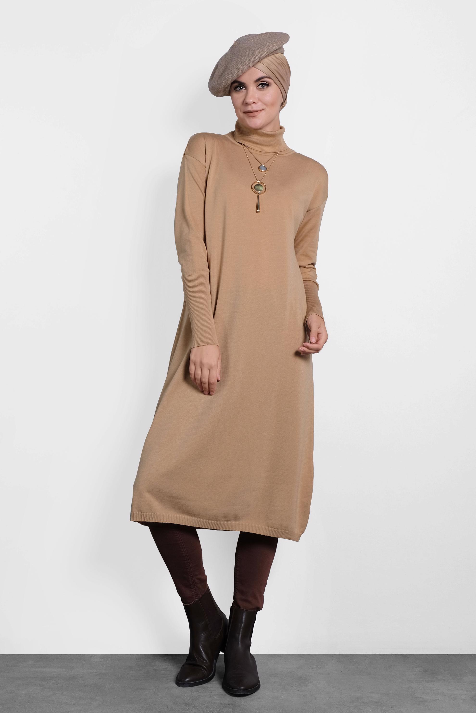 Tesettür giyim KAHVE BALIKÇI YAKA UZUN TRİKO TUNİK 40022