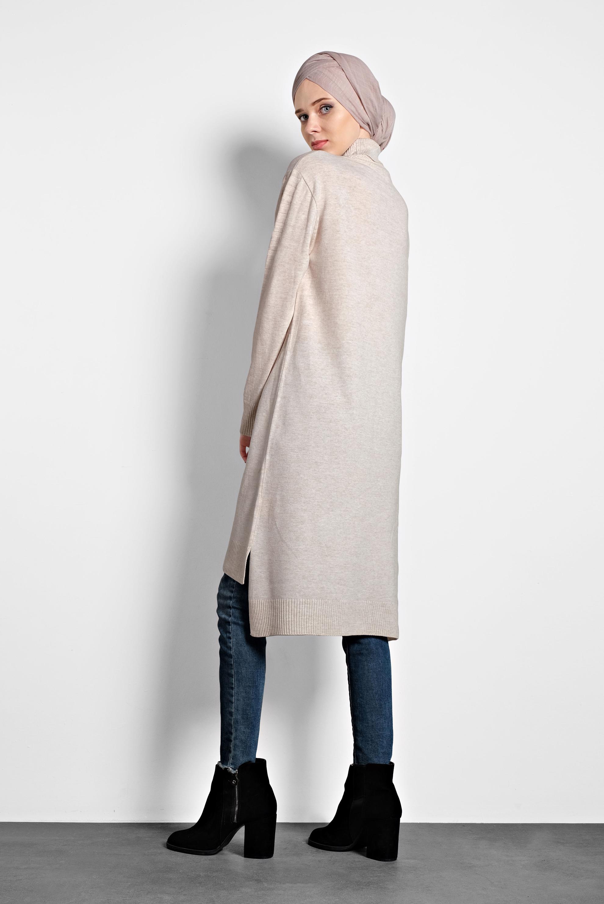 Tesettür giyim BEJ BOĞAZLI TRİKO TUNİK 40030