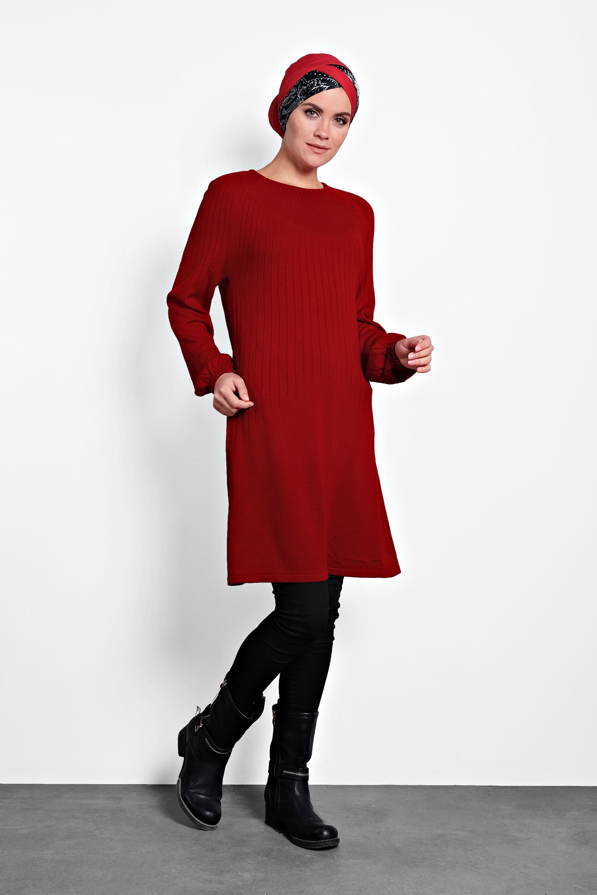 Tesettür giyim KIRMIZI MANŞETLERİ LASTİKLİ TRİKO TUNİK 40031 