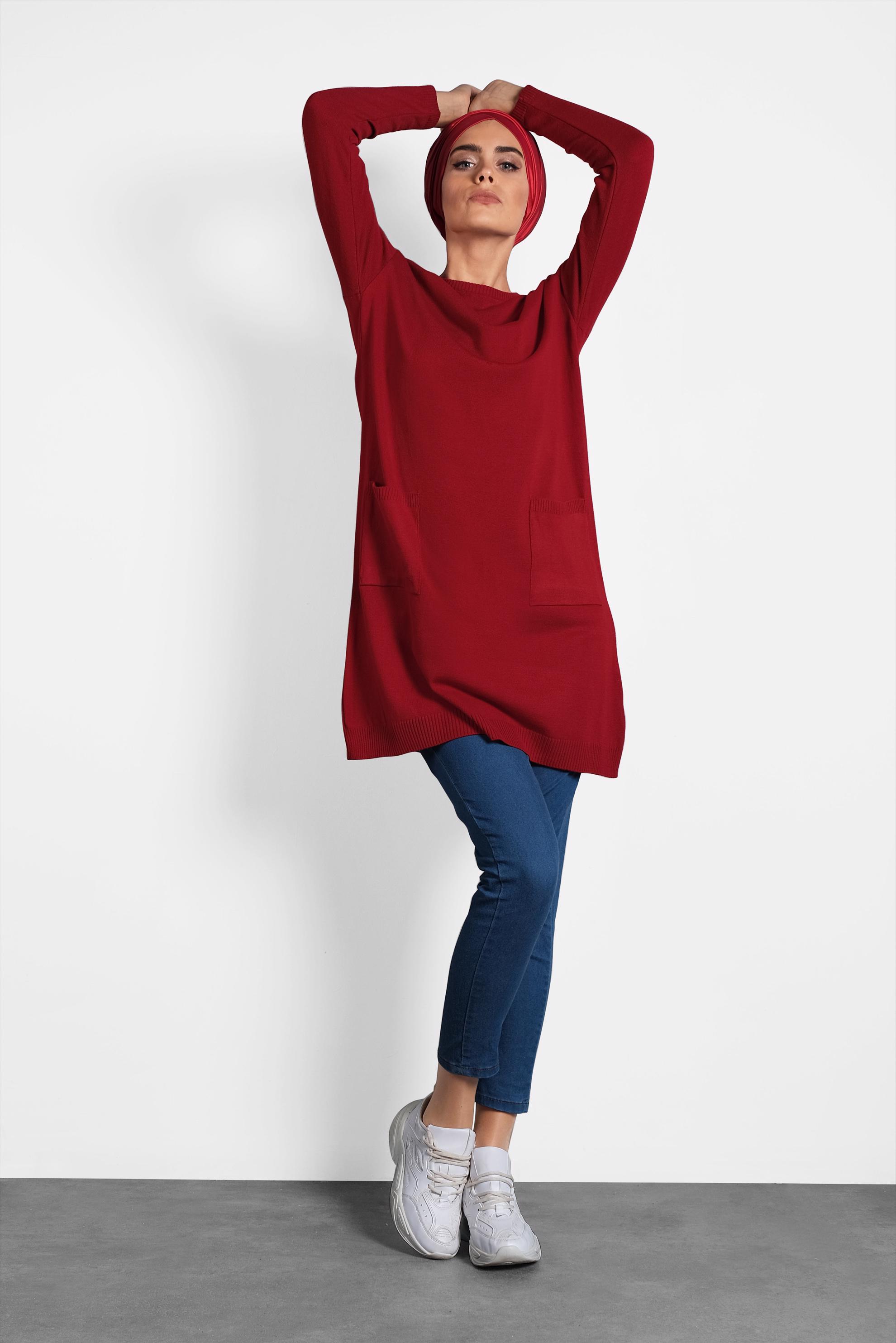 Tesettür giyim KIRMIZI DÜĞMELİ CEPLİ TRİKO TUNİK 40033