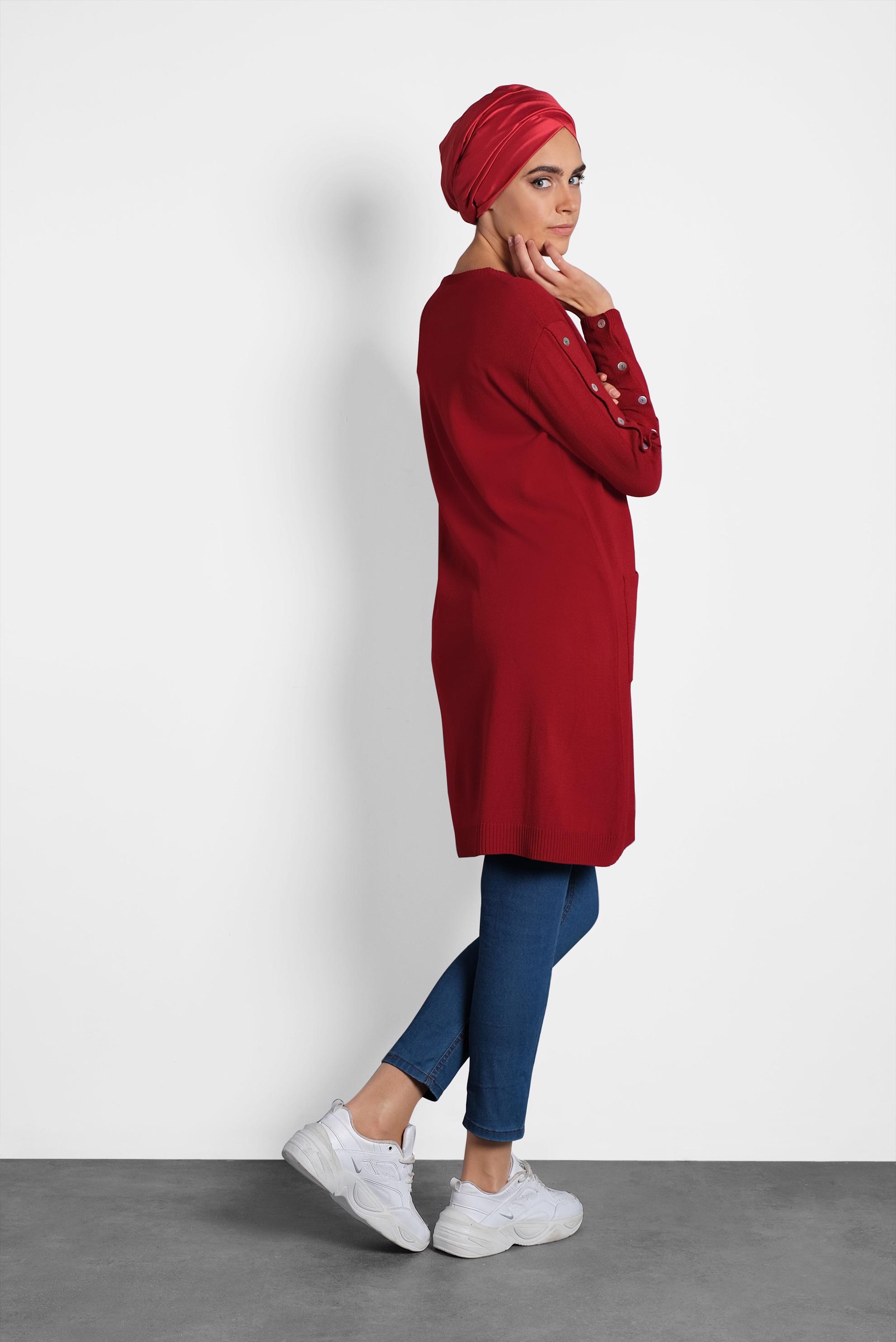 Tesettür giyim KIRMIZI DÜĞMELİ CEPLİ TRİKO TUNİK 40033