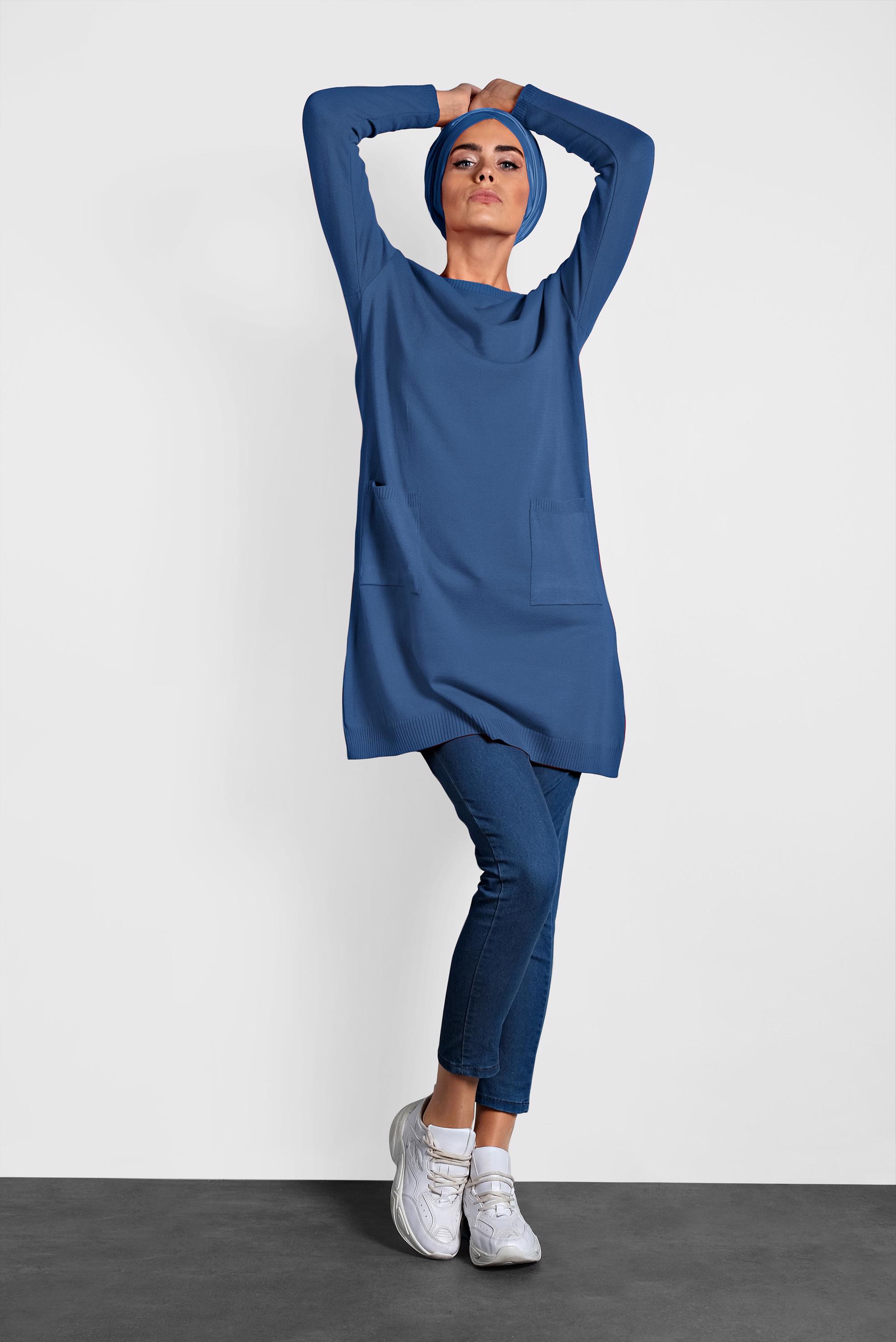 Tesettür giyim LACİVERT DÜĞMELİ CEPLİ TRİKO TUNİK 40033