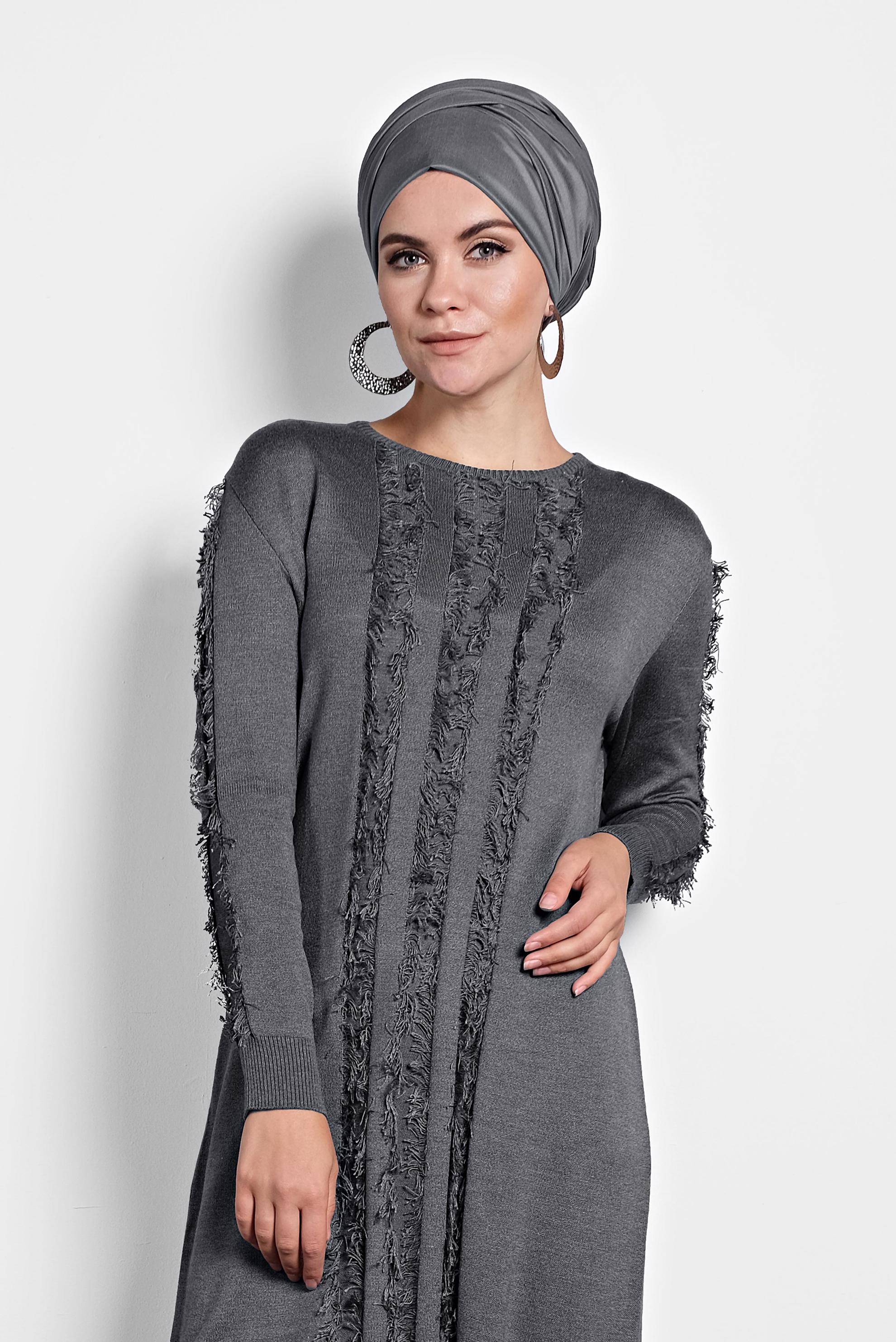 Tesettür giyim GRİ SAÇAKLI TRİKO TUNİK 40034  