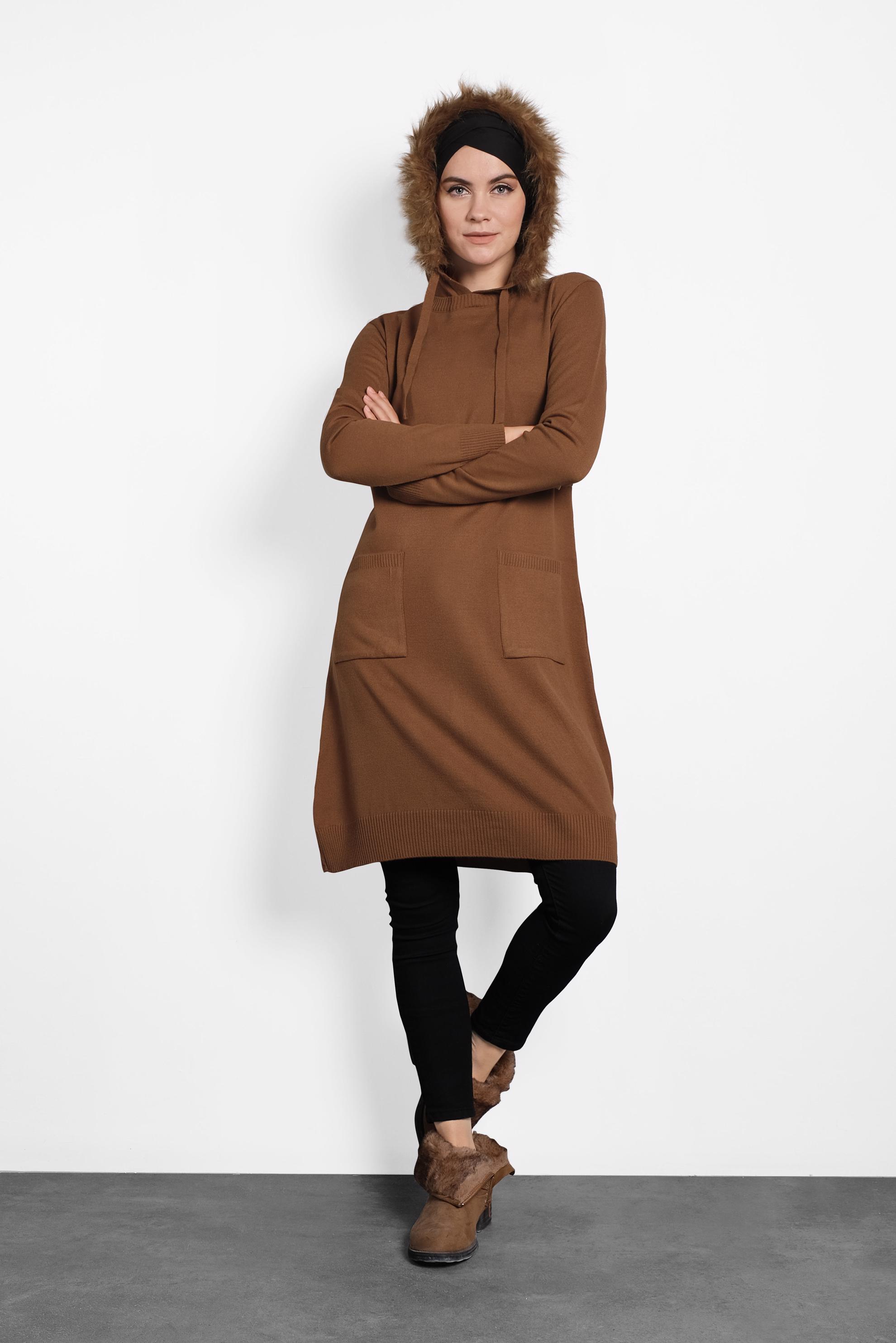 Tesettür giyim TABA TÜYLÜ KAPÜŞONLU TRİKO TUNİK 40046 