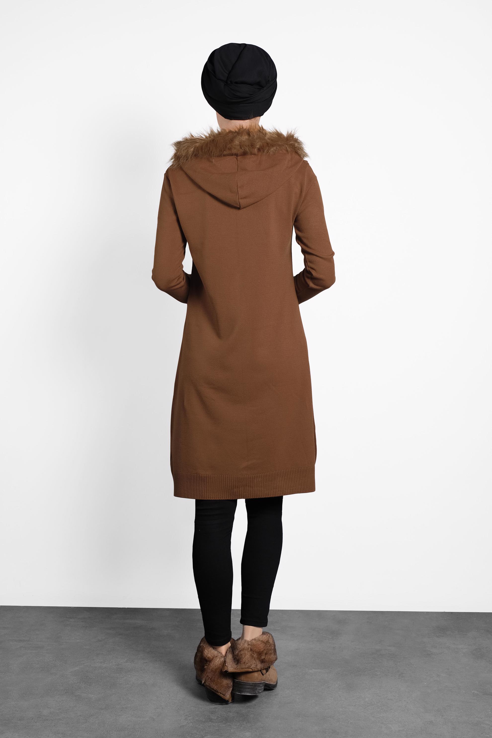 Tesettür giyim TABA TÜYLÜ KAPÜŞONLU TRİKO TUNİK 40046 