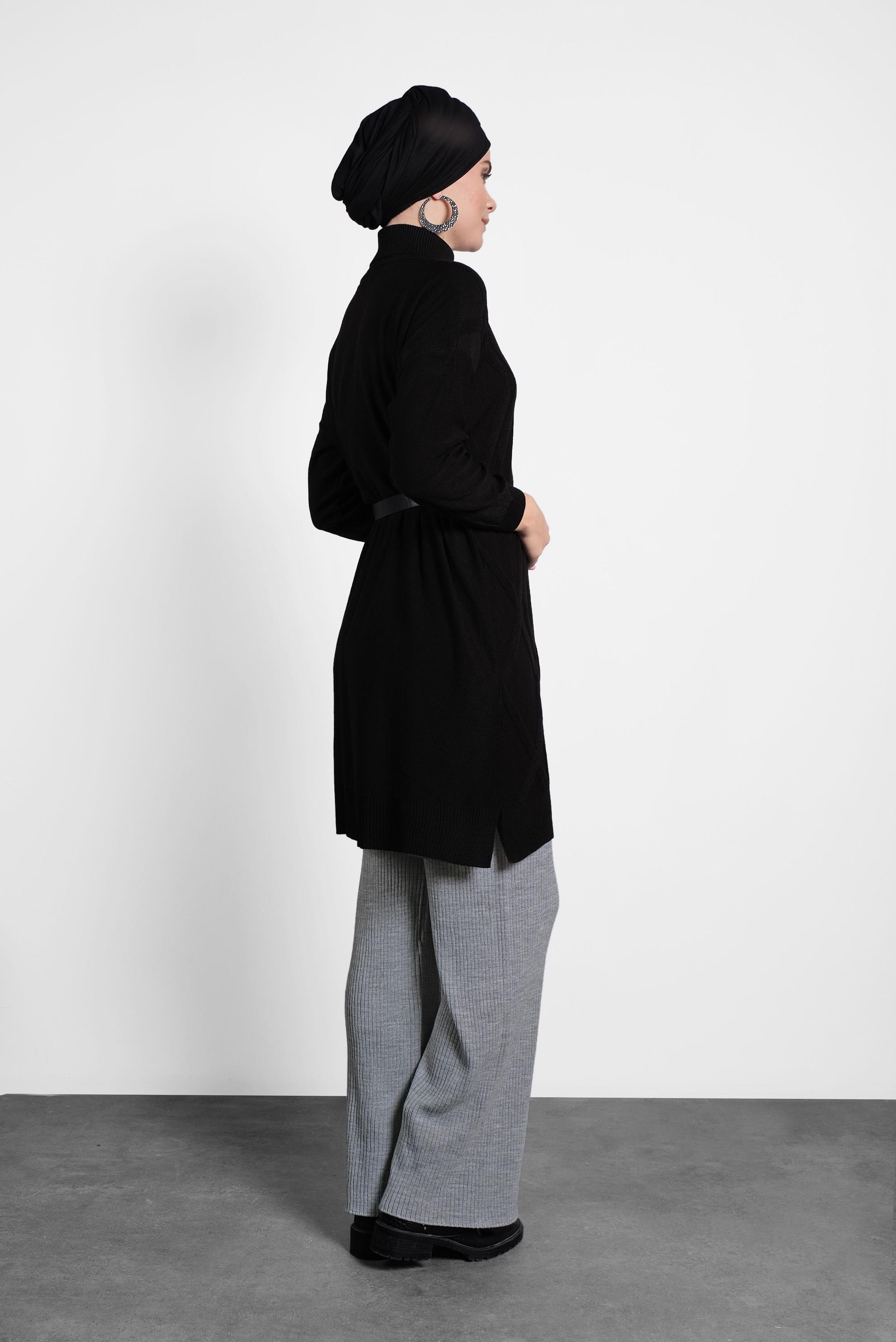 Tesettür giyim SİYAH BALIKÇI YAKA İNCE TRİKO TUNİK 40072