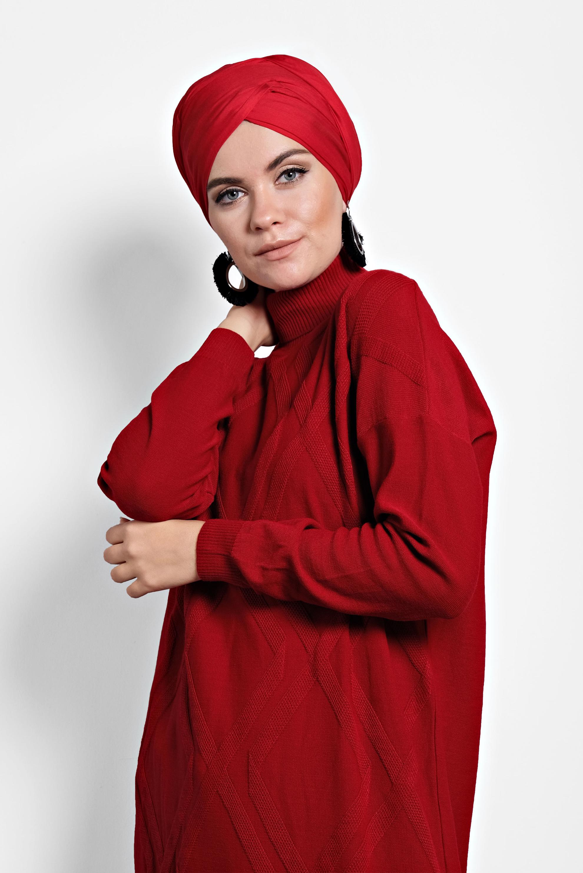 Tesettür giyim KIRMIZI BALIKÇI YAKA İNCE TRİKO TUNİK 40072