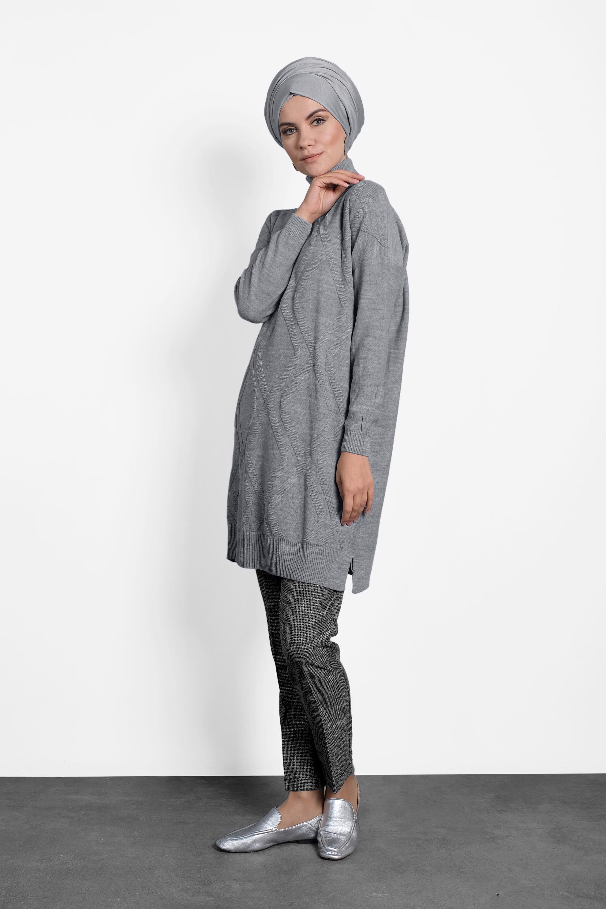 Tesettür giyim GRİ BALIKÇI YAKA İNCE TRİKO TUNİK 40072