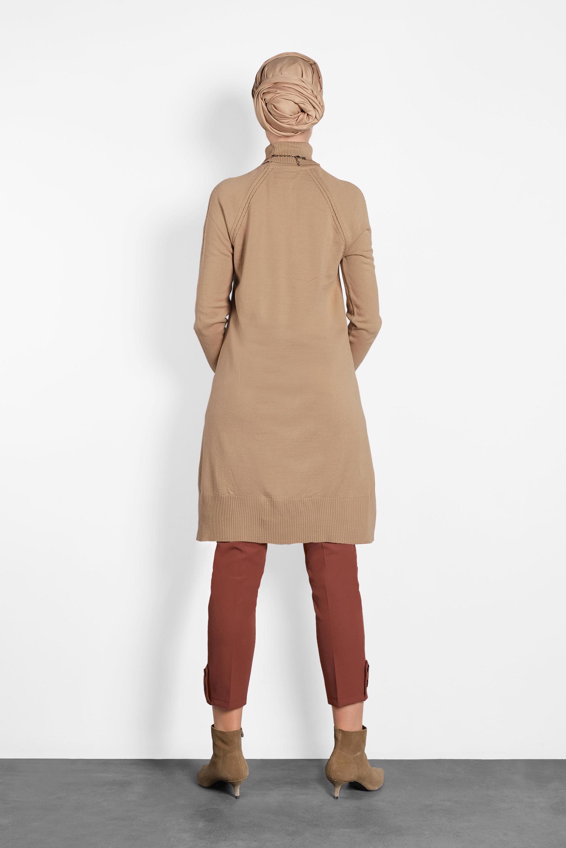 Tesettür giyim KAHVE BOĞAZLI TRİKO TUNİK 40076 