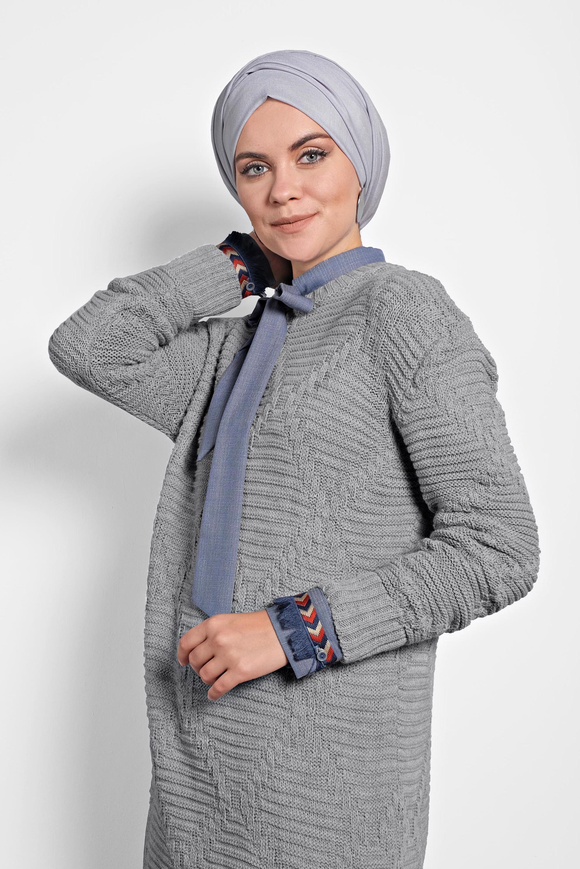 Tesettür giyim GRİ ÖRGÜ DESENLİ TRİKO TUNİK 40079 