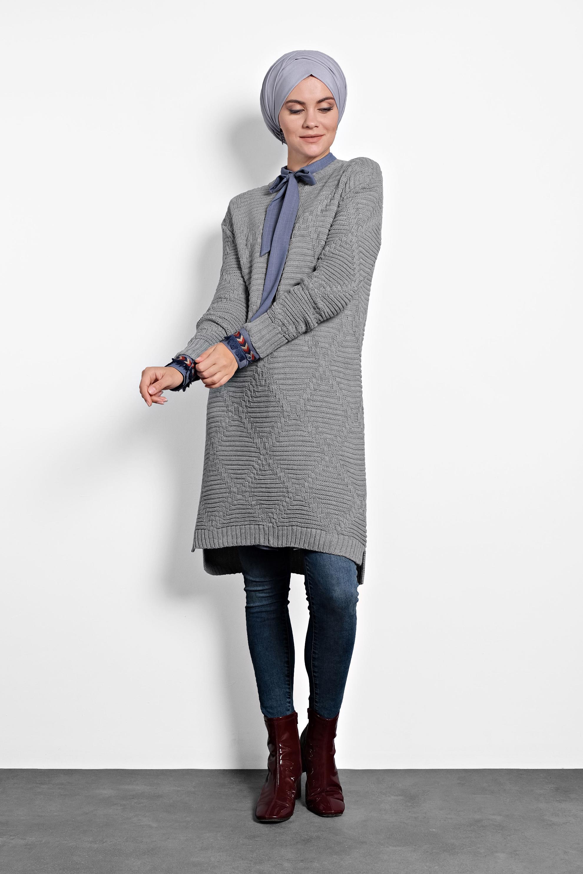 Tesettür giyim GRİ ÖRGÜ DESENLİ TRİKO TUNİK 40079 