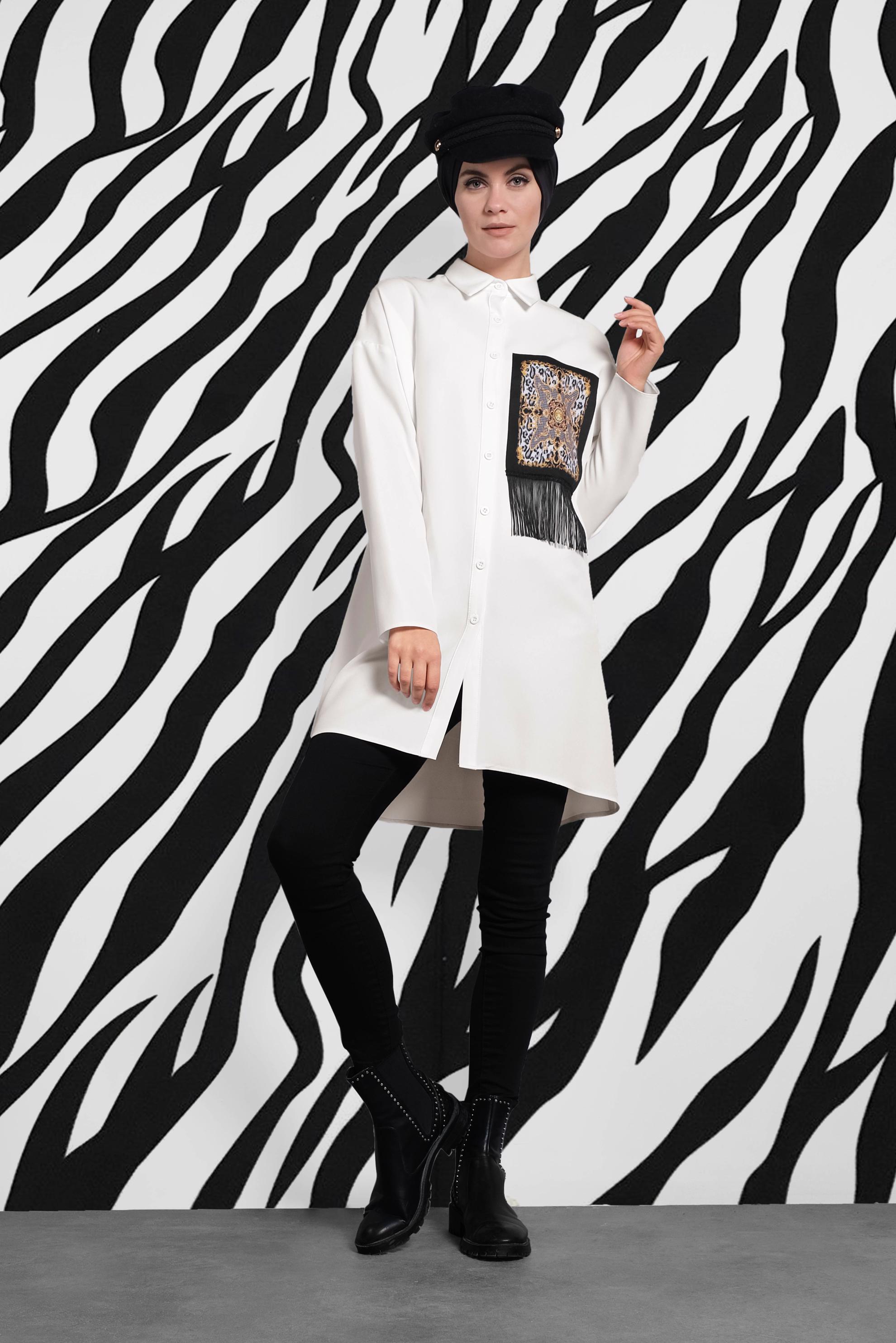 Tesettür giyim BEYAZ PÜSKÜLLÜ DÜĞMELİ TUNİK 40112 