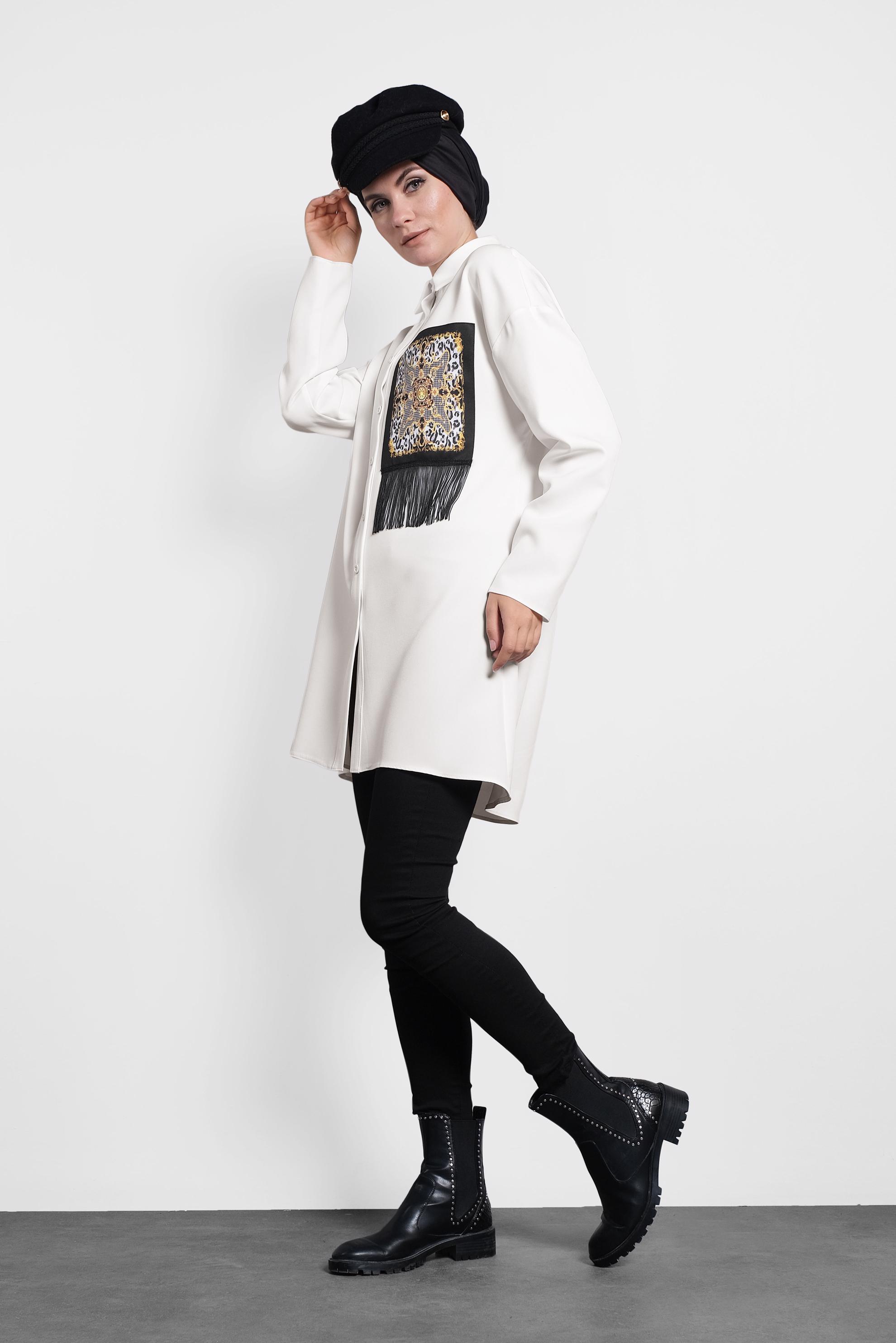 Tesettür giyim BEYAZ PÜSKÜLLÜ DÜĞMELİ TUNİK 40112 