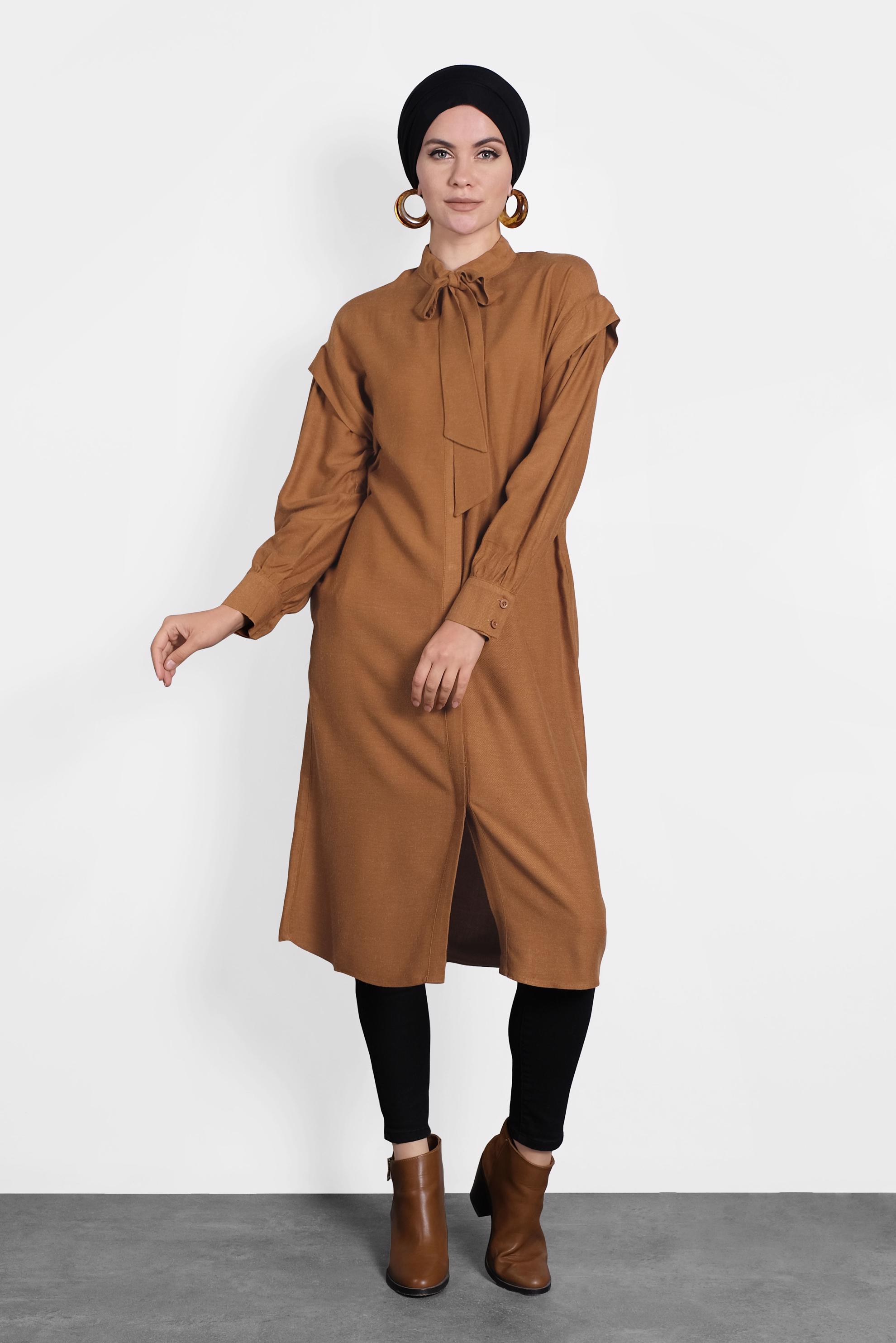 Tesettür giyim TABA YAKASI BAĞLI TUNİK 40114