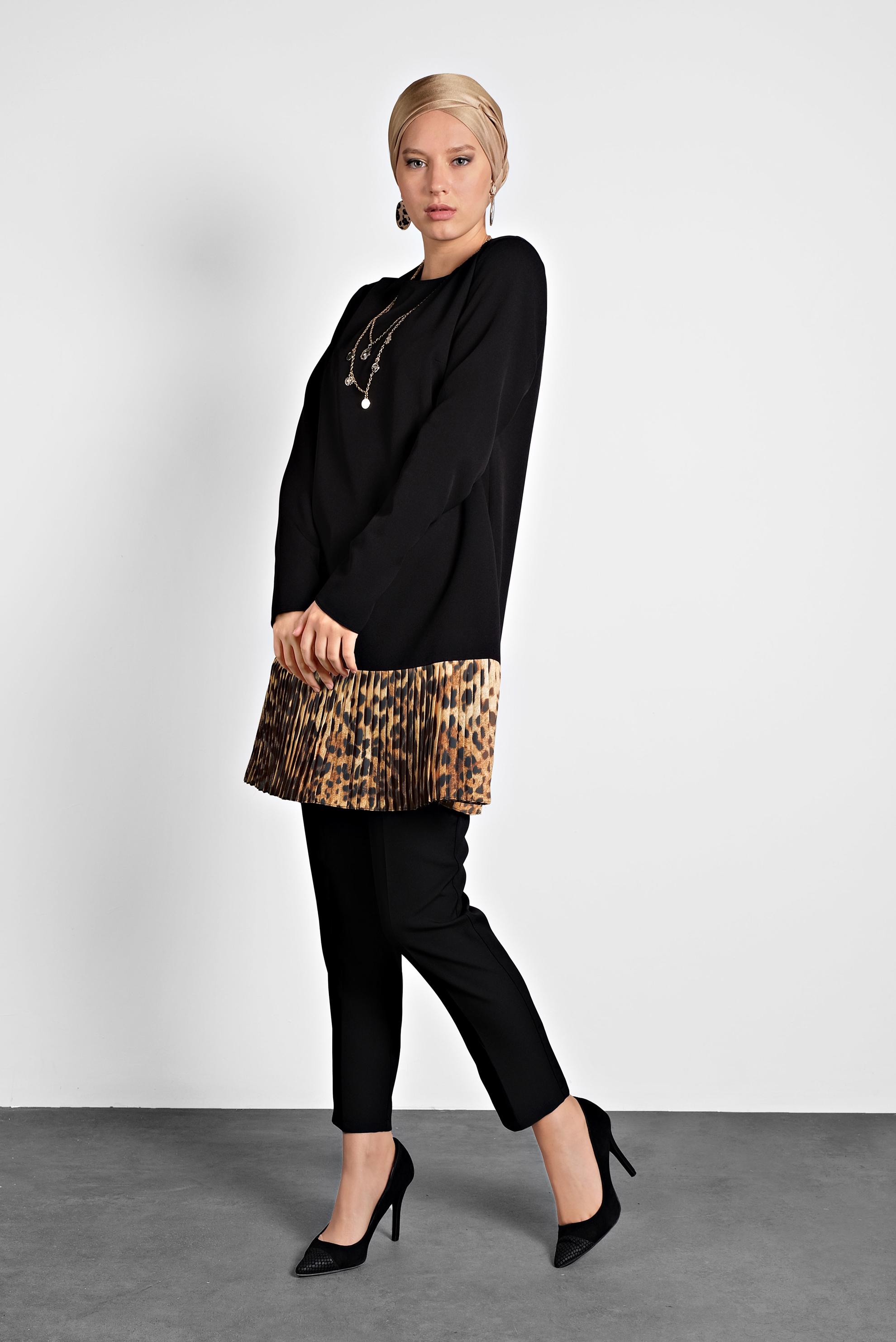 Tesettür giyim SİYAH ETEK UCU LEOPAR DESENLİ TUNİK 40137