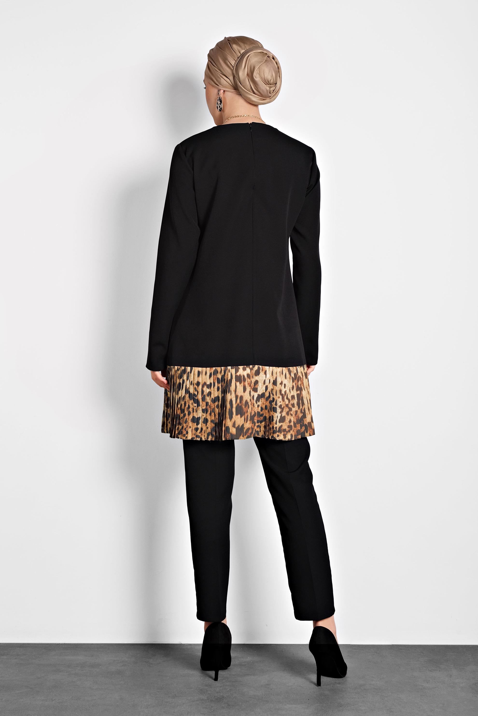 Tesettür giyim SİYAH ETEK UCU LEOPAR DESENLİ TUNİK 40137