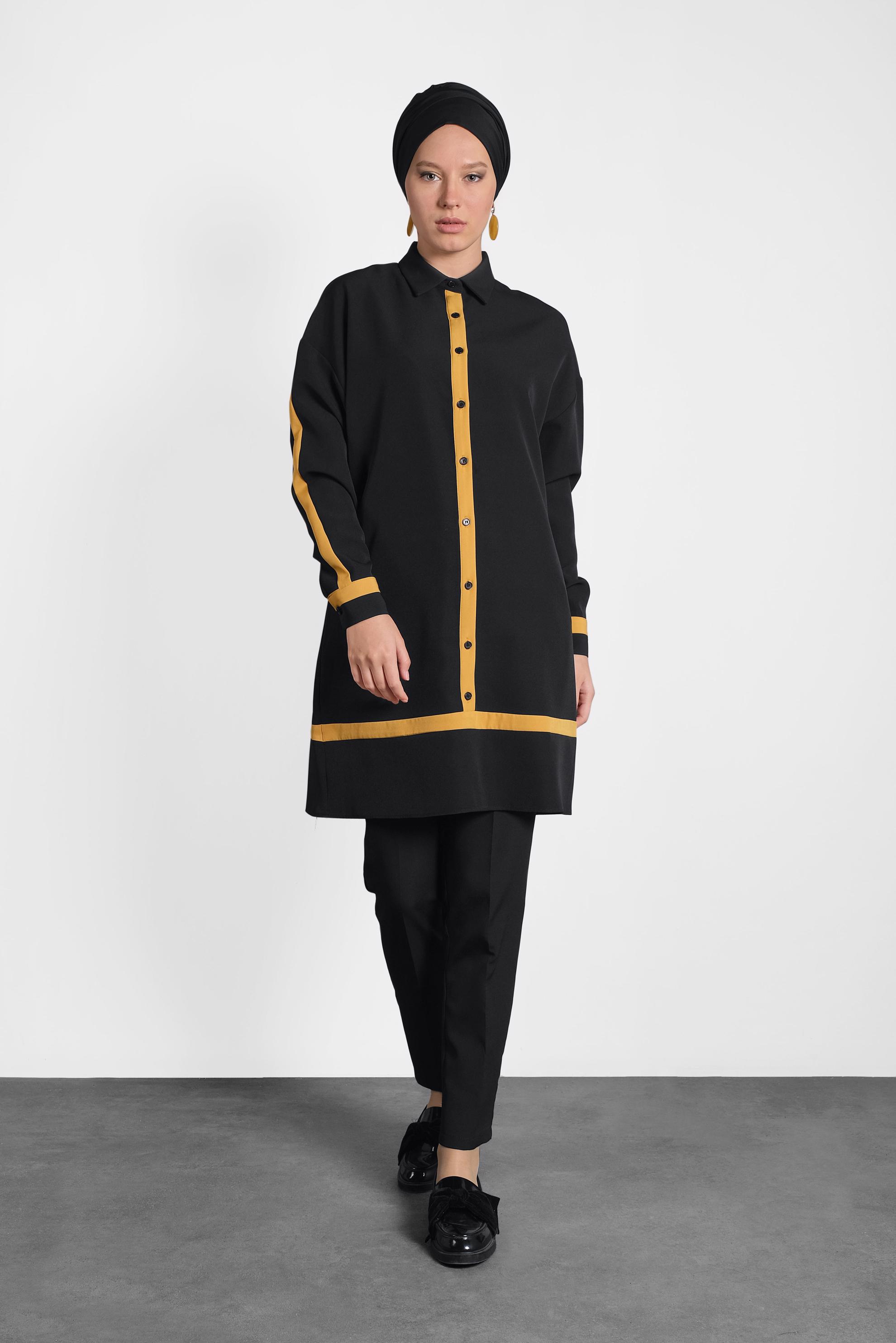 Tesettür giyim SİYAH ŞERİT DETAYLI DÜĞMELİ TUNİK 40150