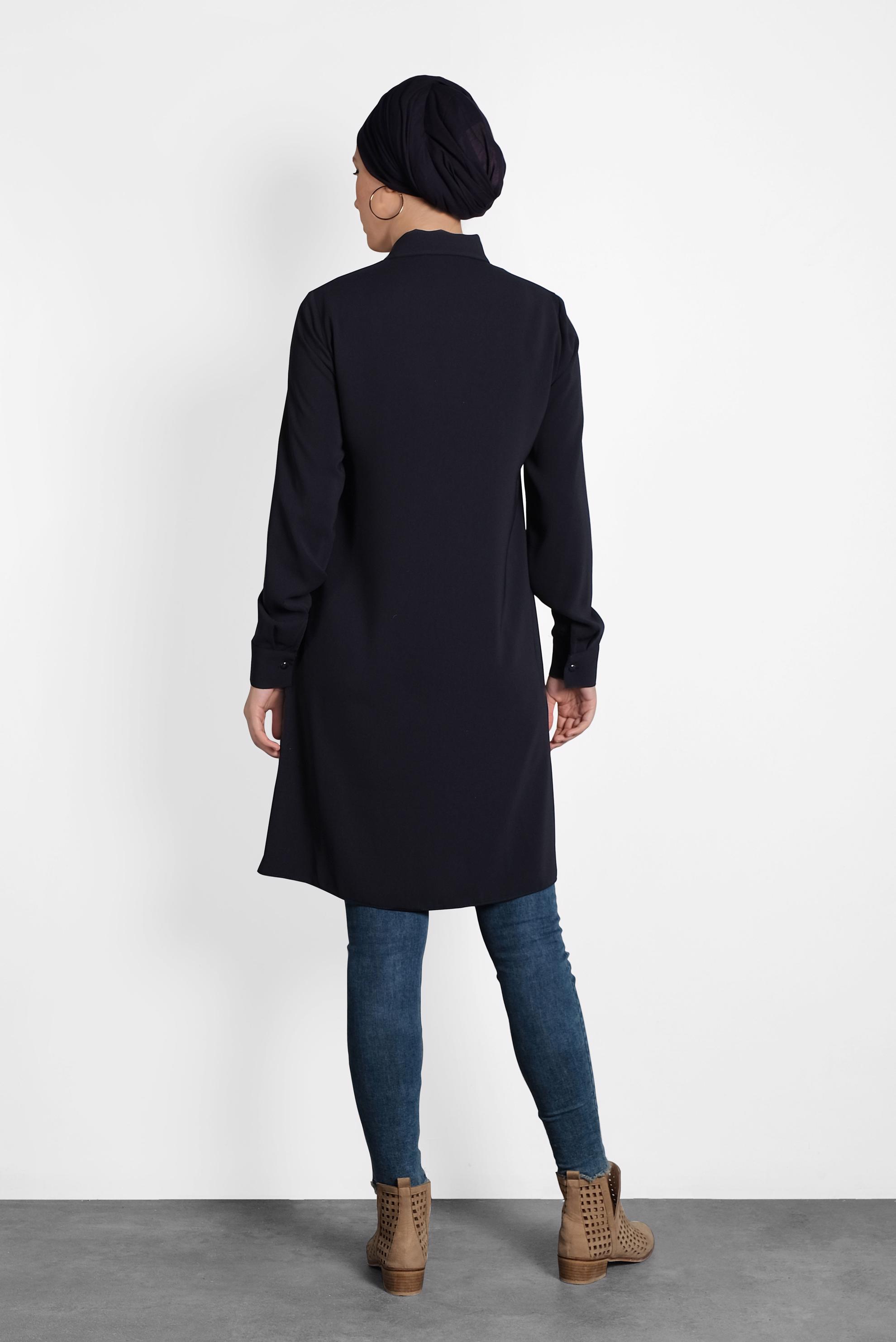 Tesettür giyim LACİVERT PAYET VE PÜSKÜL DETAYLI TUNİK 40166
