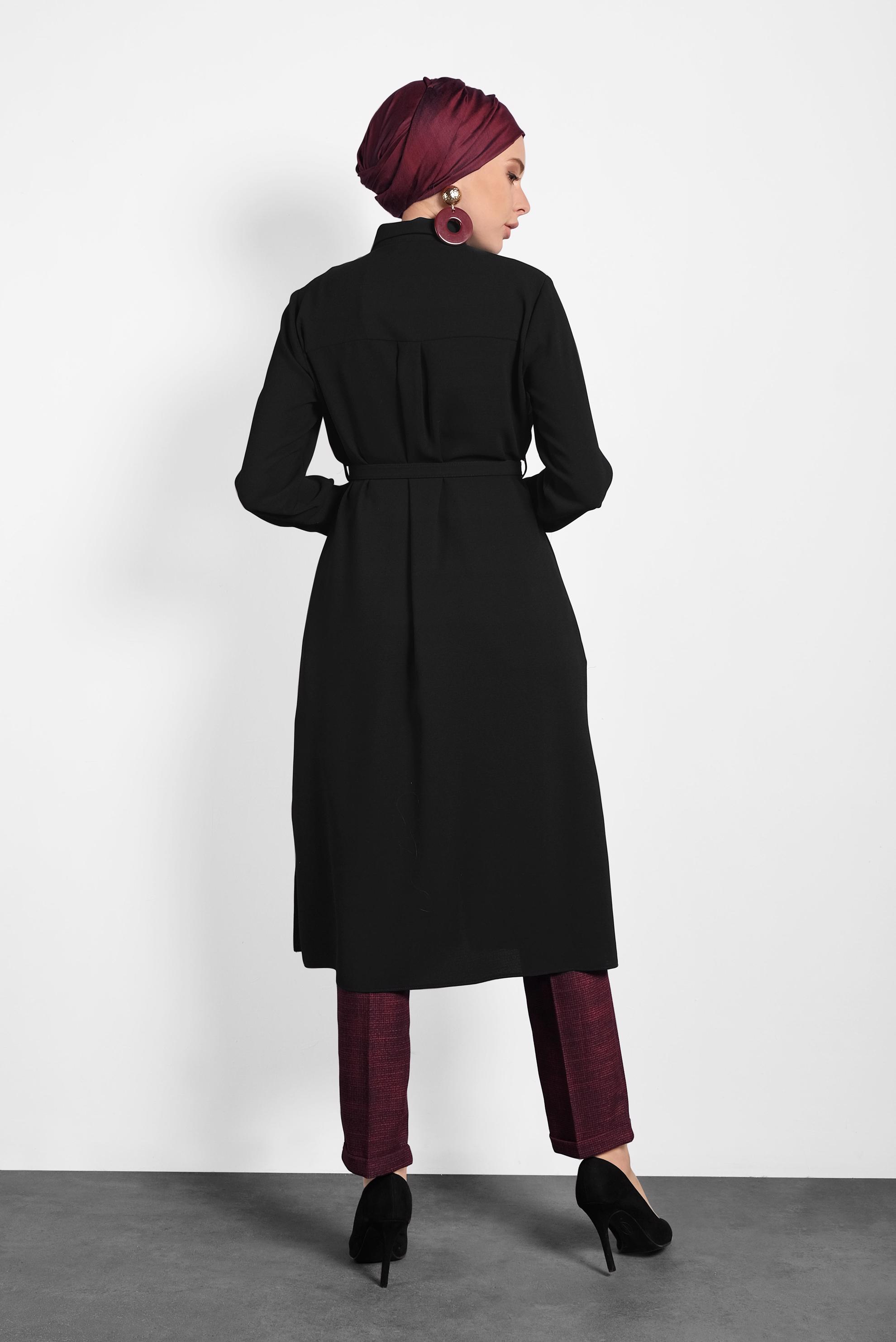 Tesettür giyim SİYAH GİZLİ DÜĞMELİ YIRTMAÇLI TUNİK 40167