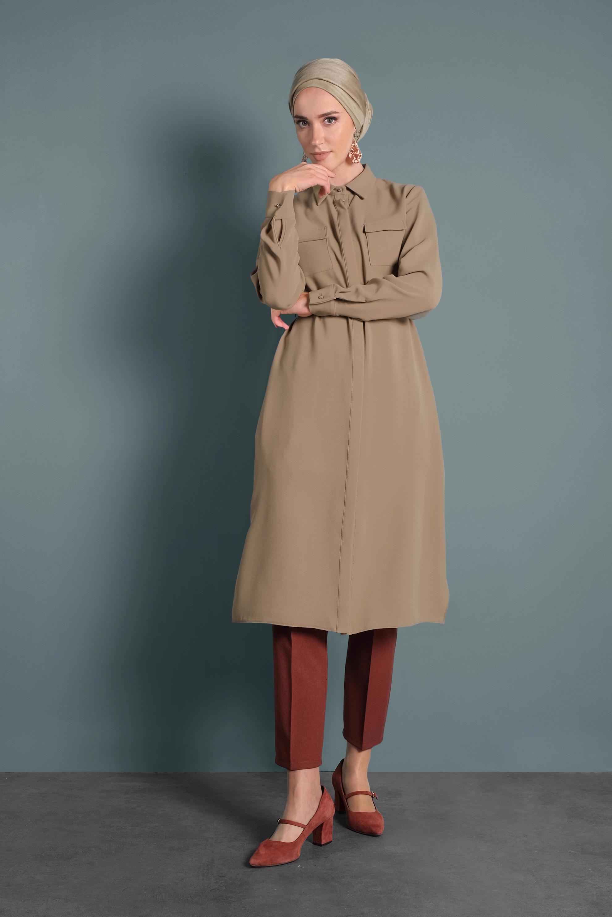 Tesettür giyim KAHVE GİZLİ DÜĞMELİ YIRTMAÇLI TUNİK 40167