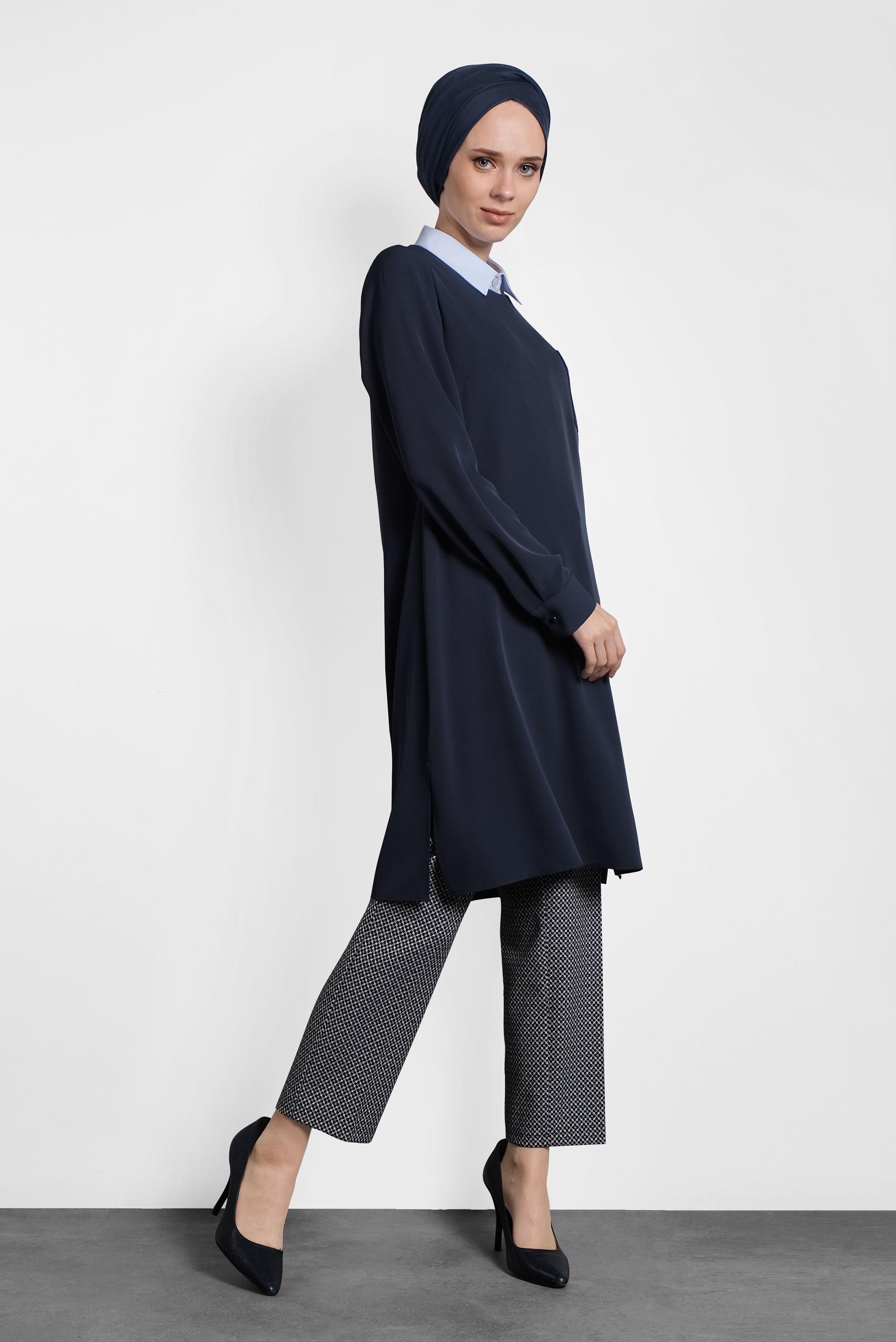 Tesettür giyim LACİVERT YANLARI YIRTMAÇLI BASİC  TUNİK 40169