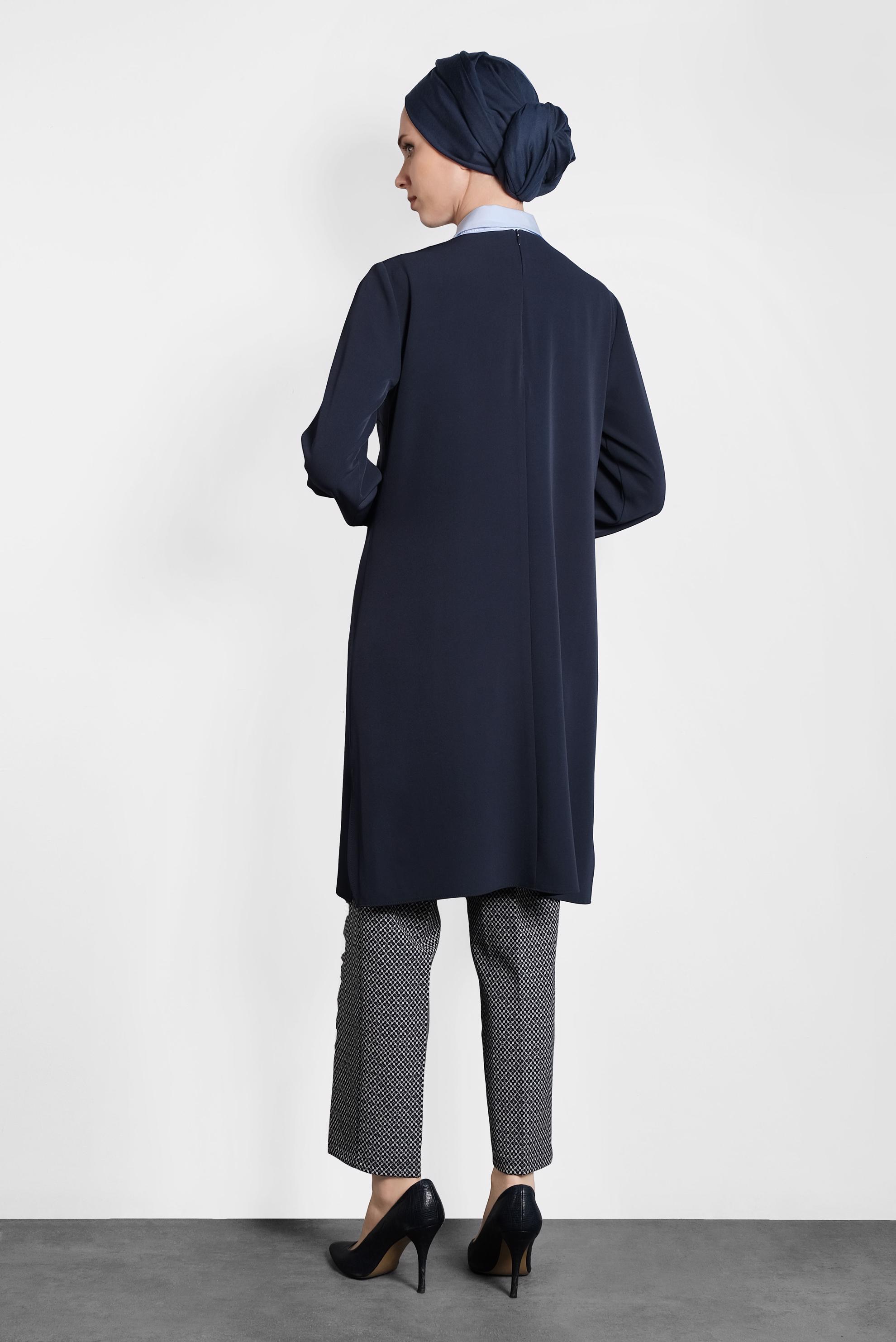 Tesettür giyim LACİVERT YANLARI YIRTMAÇLI BASİC  TUNİK 40169