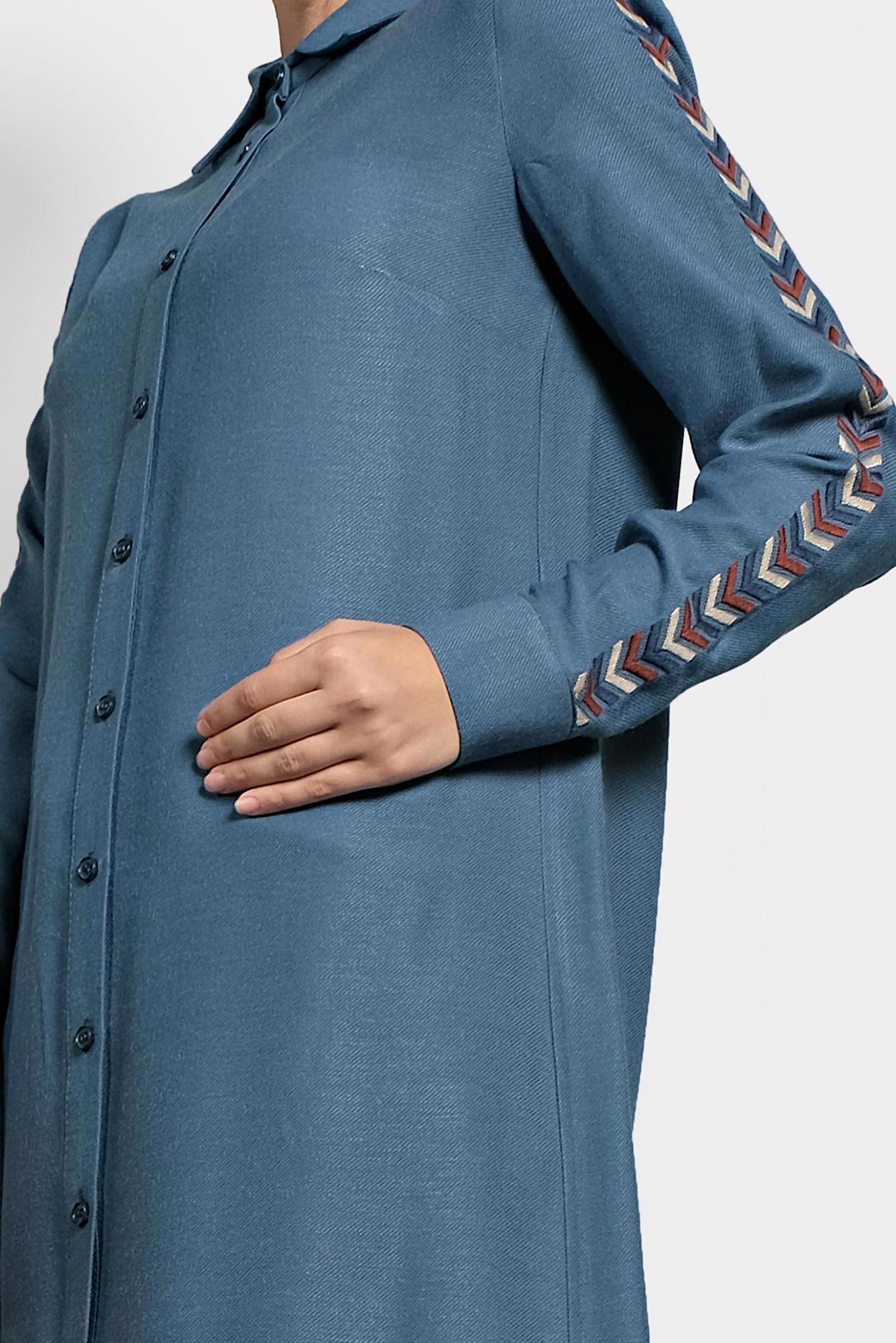 Tesettür giyim MAVİ KOLLARI NAKIŞLI TUNİK 40181