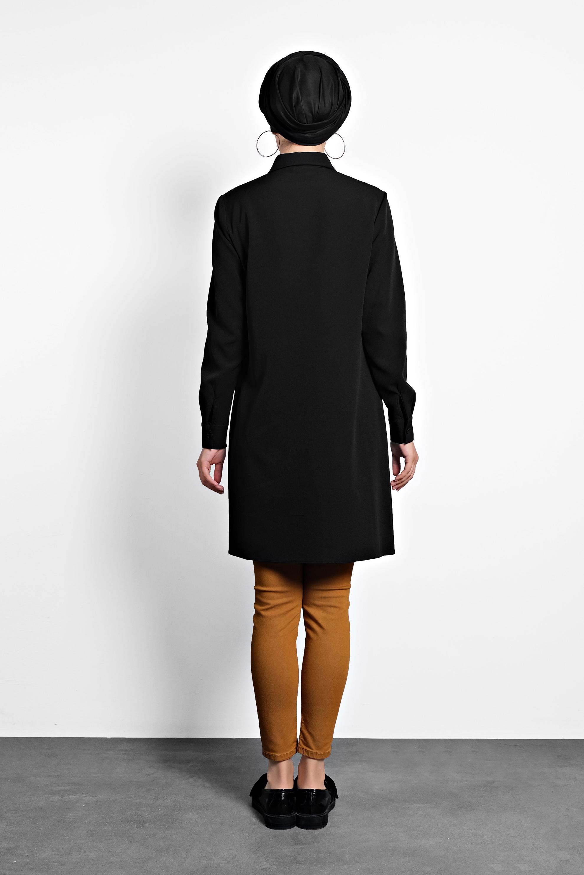 Tesettür giyim SİYAH DÜĞMELİ ERKEK YAKA TUNİK 40182