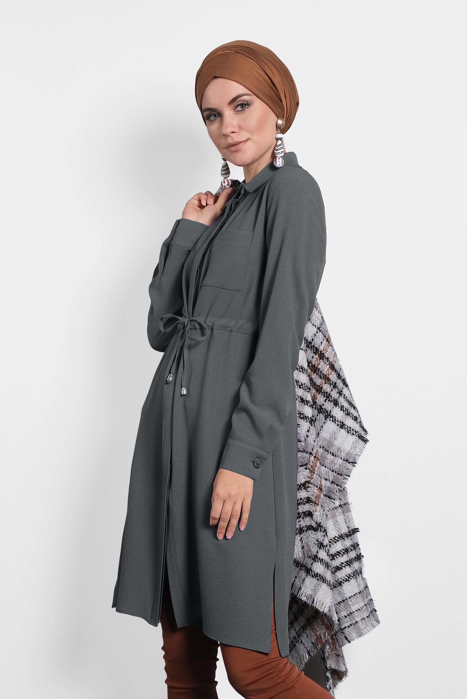 Tesettür giyim GRİ BELİ BAĞCIKLI GİZLİ DÜĞMELİ TUNİK 40188