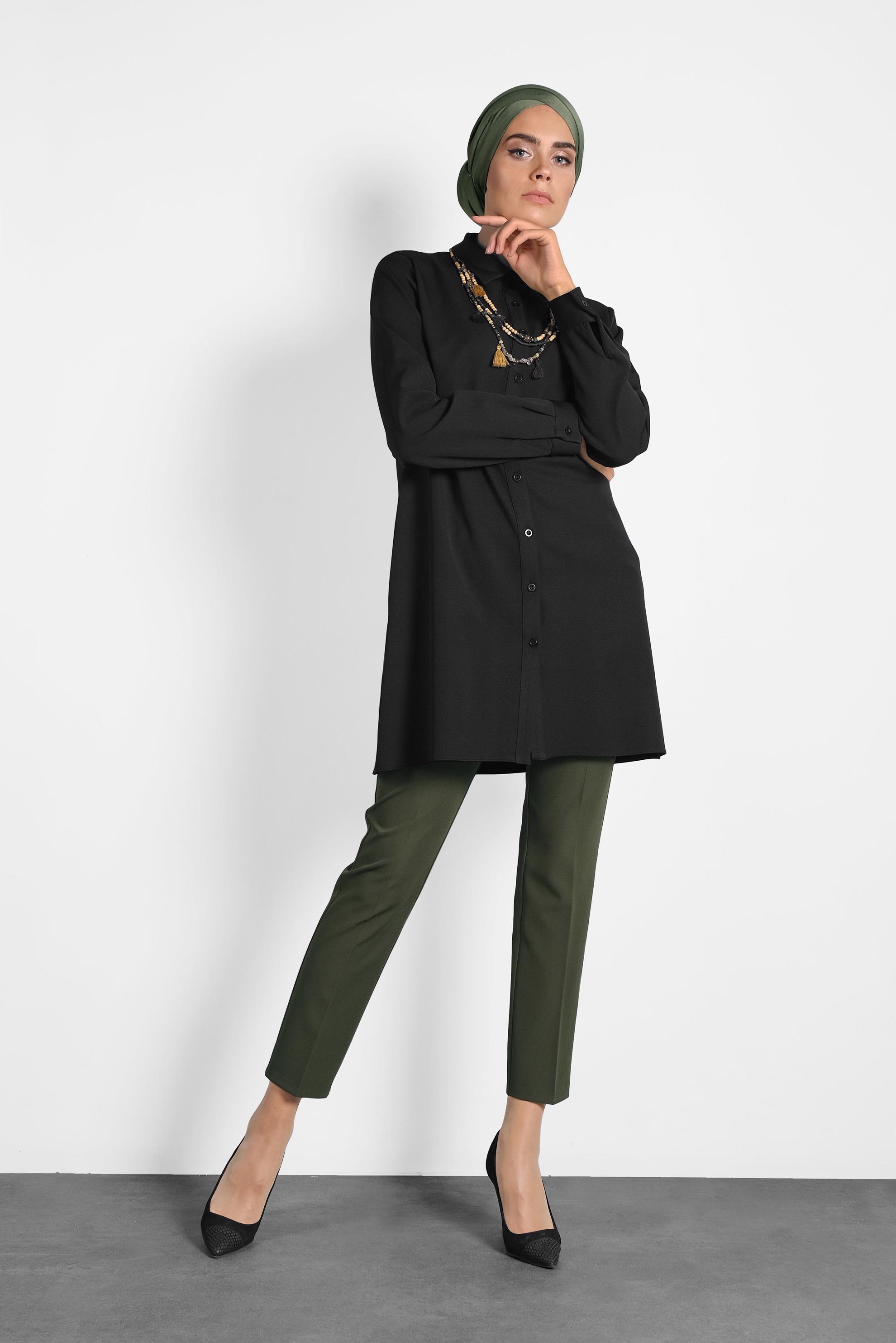 Tesettür giyim SİYAH DÜĞMELİ ŞİFON TUNİK 40208 