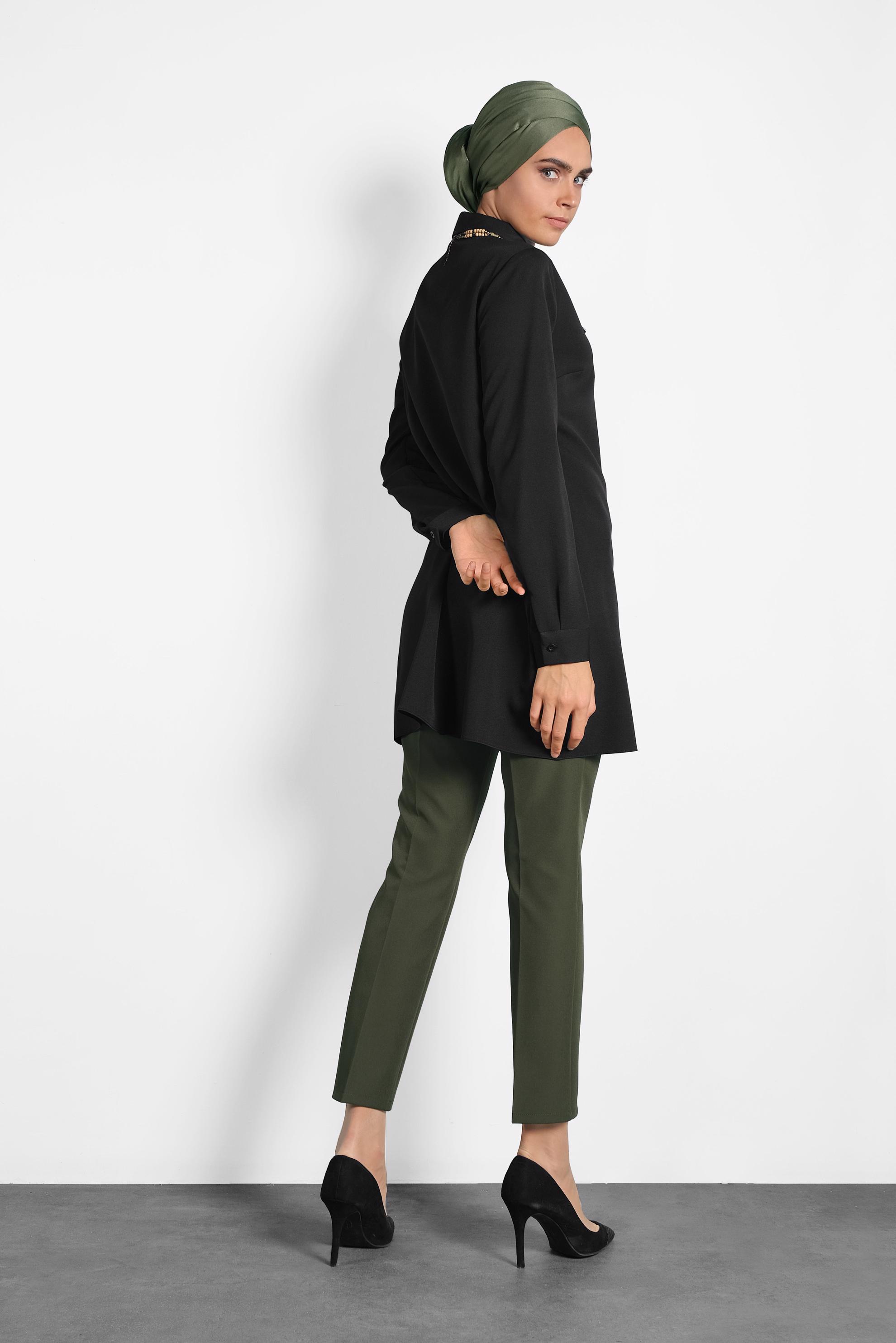 Tesettür giyim SİYAH DÜĞMELİ ŞİFON TUNİK 40208 