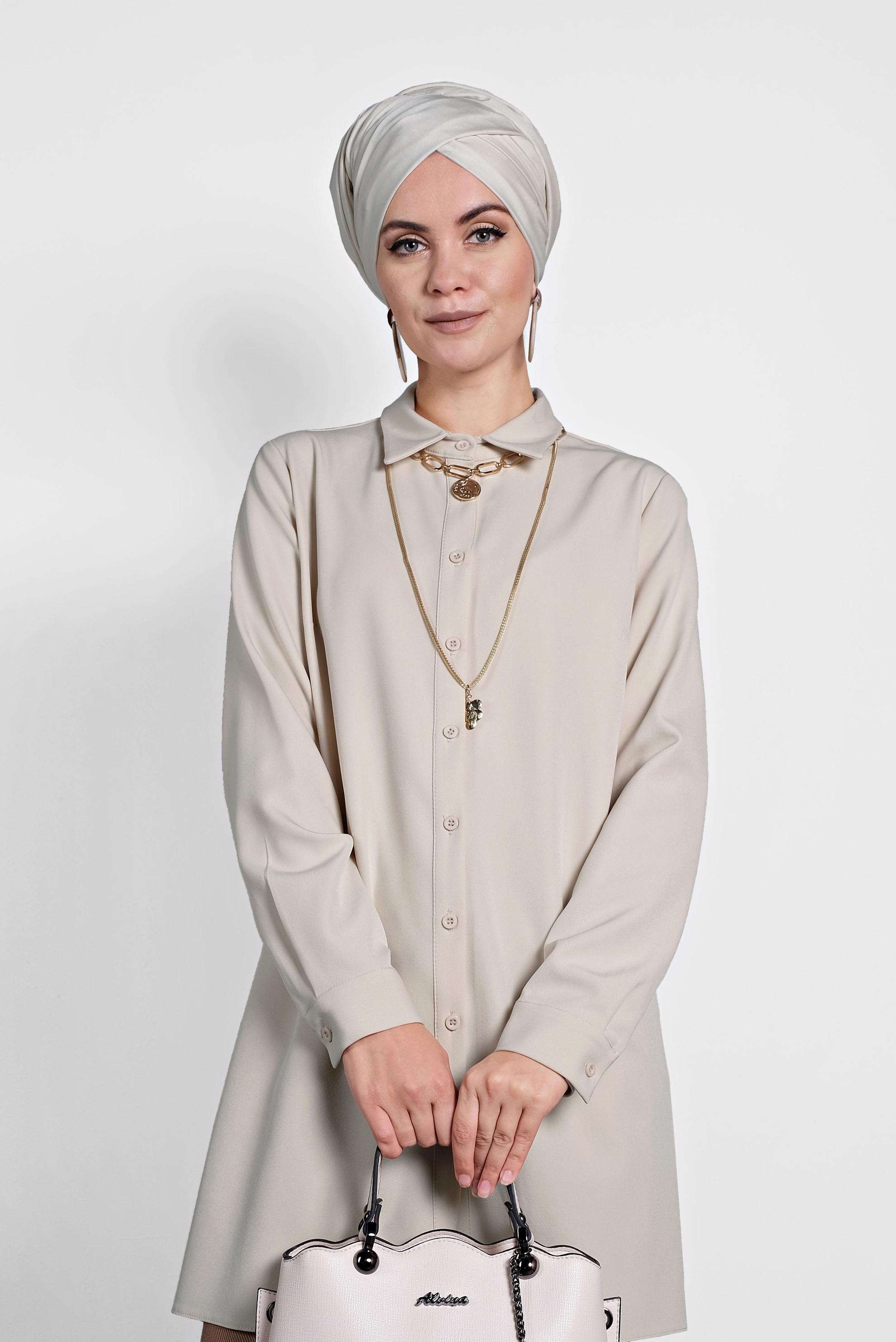 Tesettür giyim BEJ DÜĞMELİ ŞİFON TUNİK 40208 