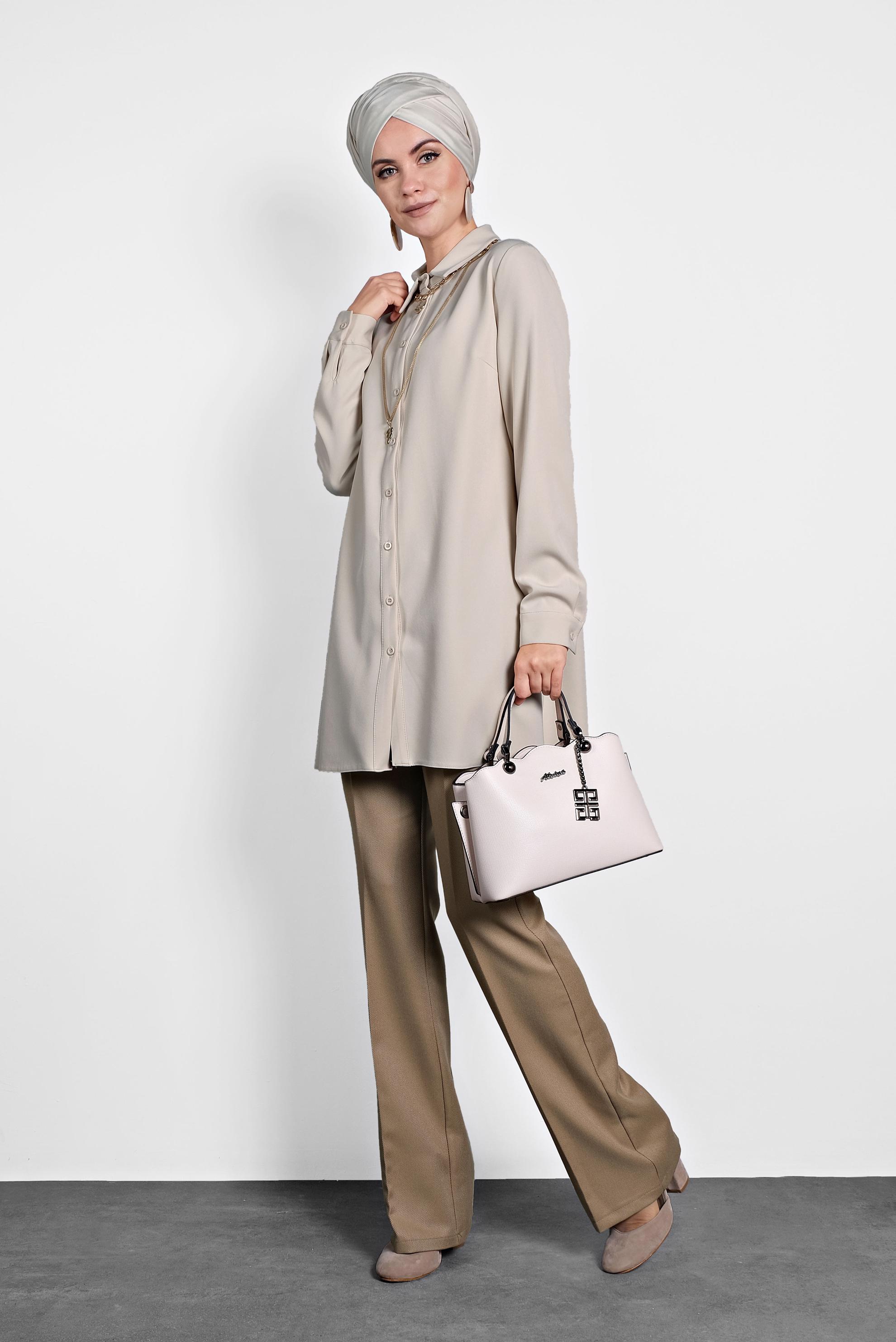 Tesettür giyim BEJ DÜĞMELİ ŞİFON TUNİK 40208 