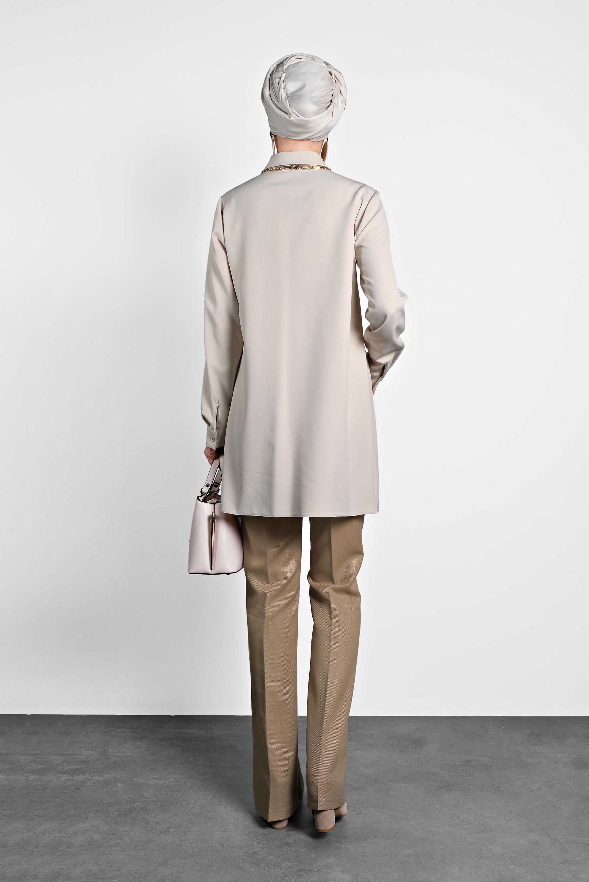 Tesettür giyim BEJ DÜĞMELİ ŞİFON TUNİK 40208 