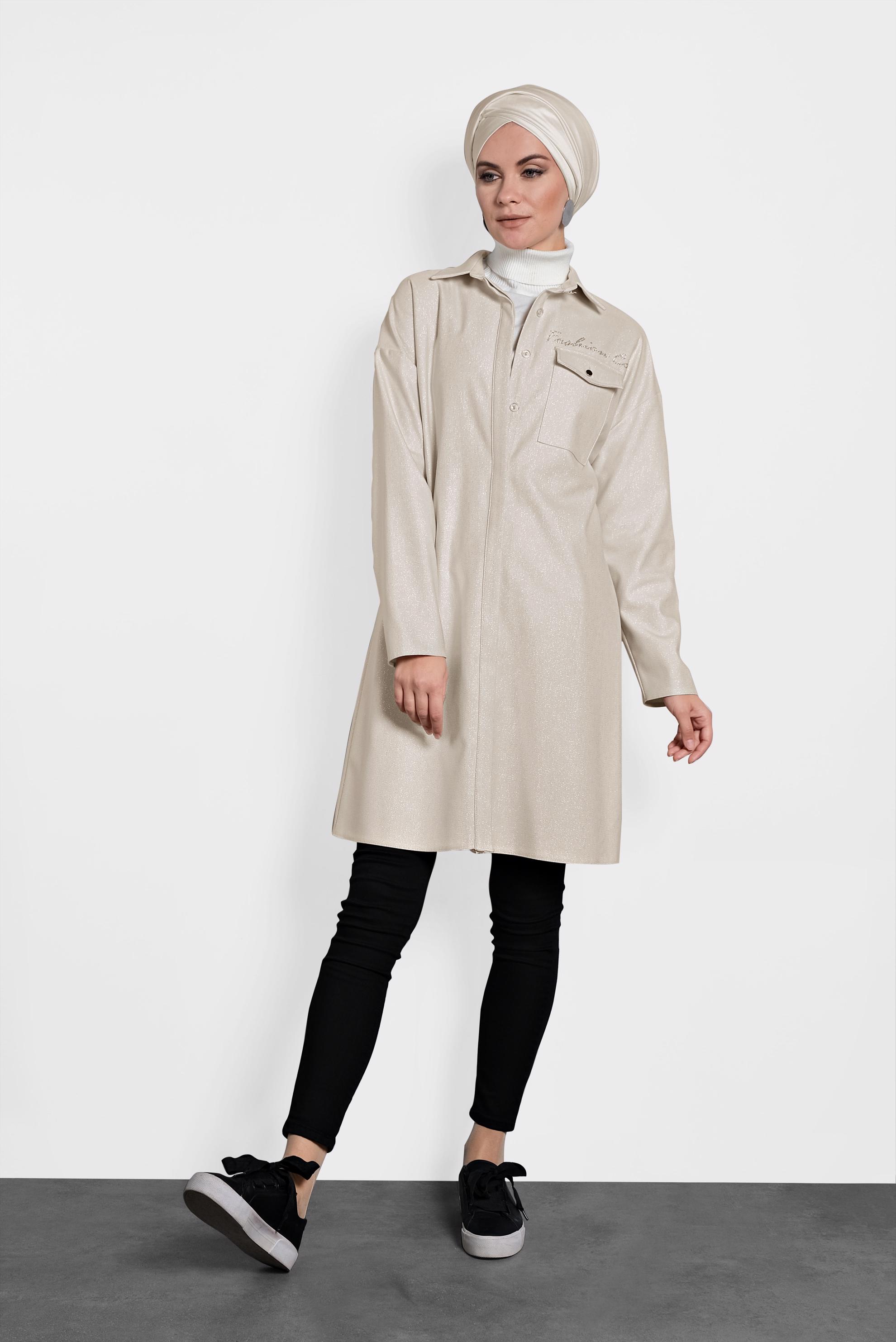 Tesettür giyim EKRU DÜĞMELİ GÖMLEK YAKA TUNİK 40211