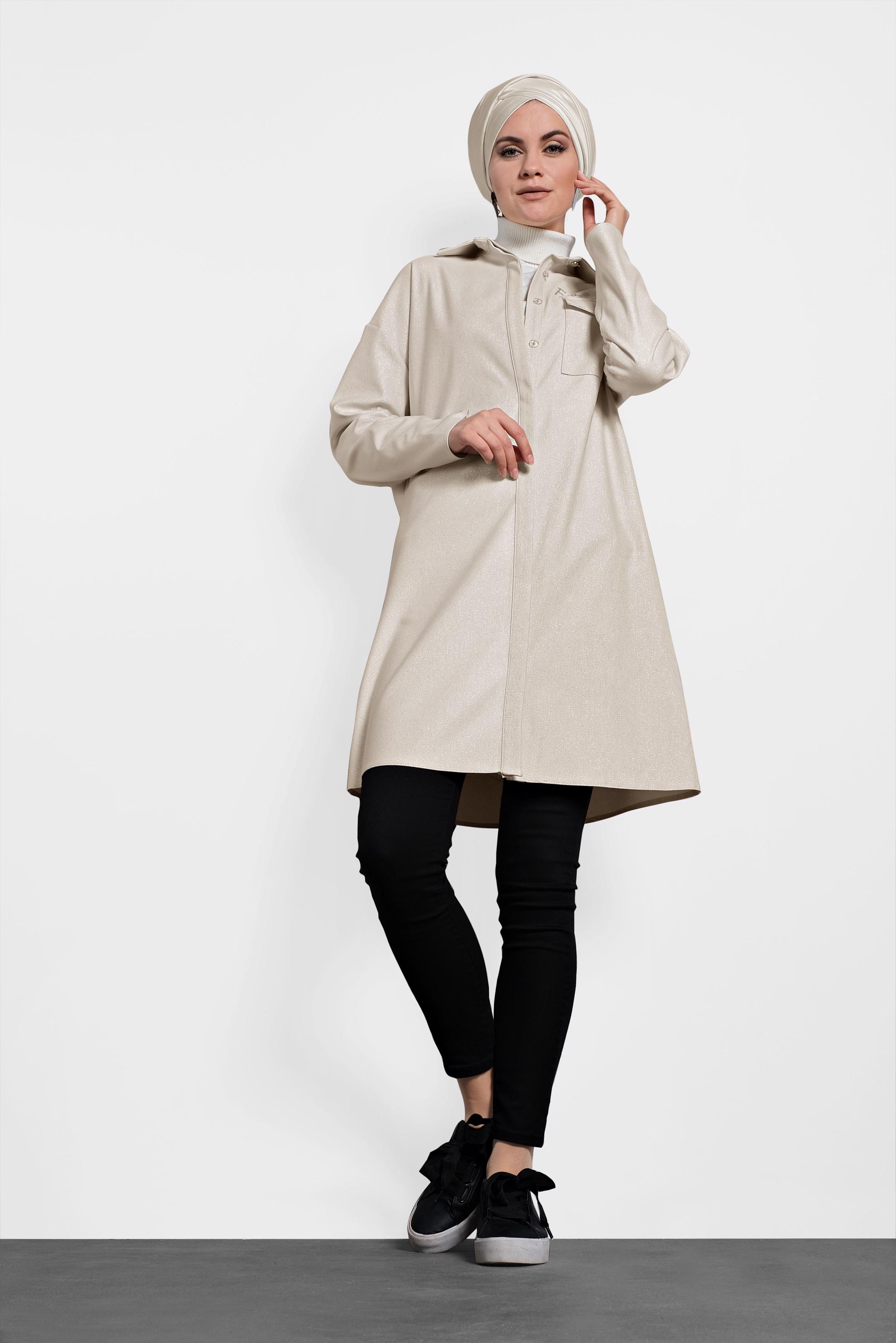 Tesettür giyim EKRU DÜĞMELİ GÖMLEK YAKA TUNİK 40211