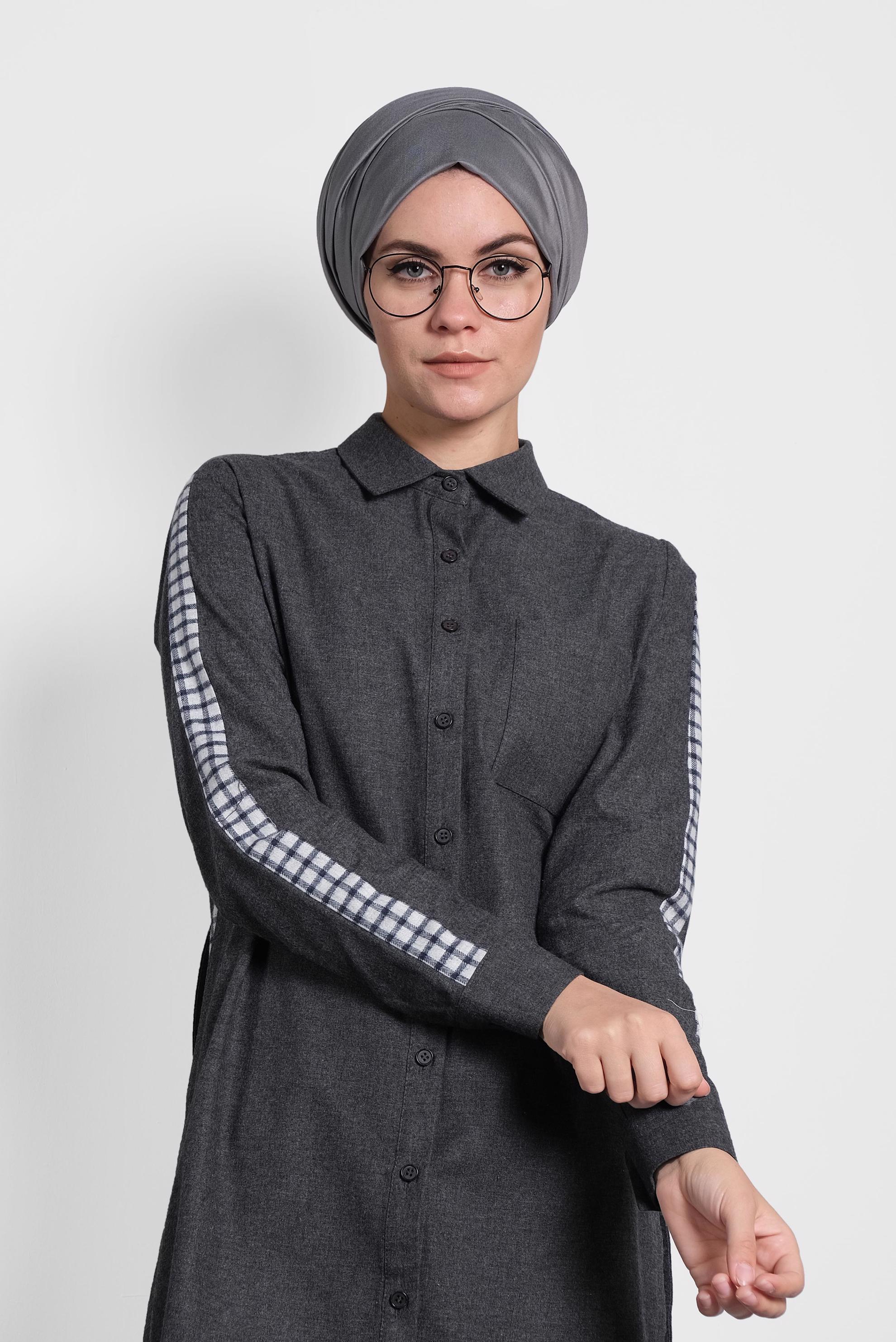 Tesettür giyim GRİ DÜĞMELİ GÖMLEK YAKA TUNİK 40212 