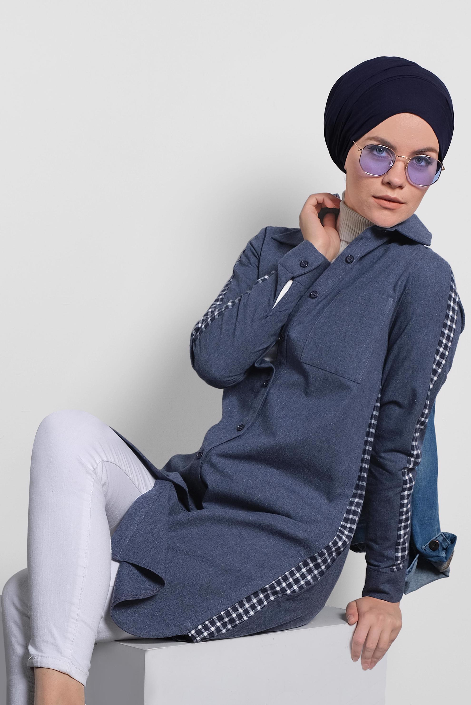 Tesettür giyim LACİVERT DÜĞMELİ GÖMLEK YAKA TUNİK 40212 