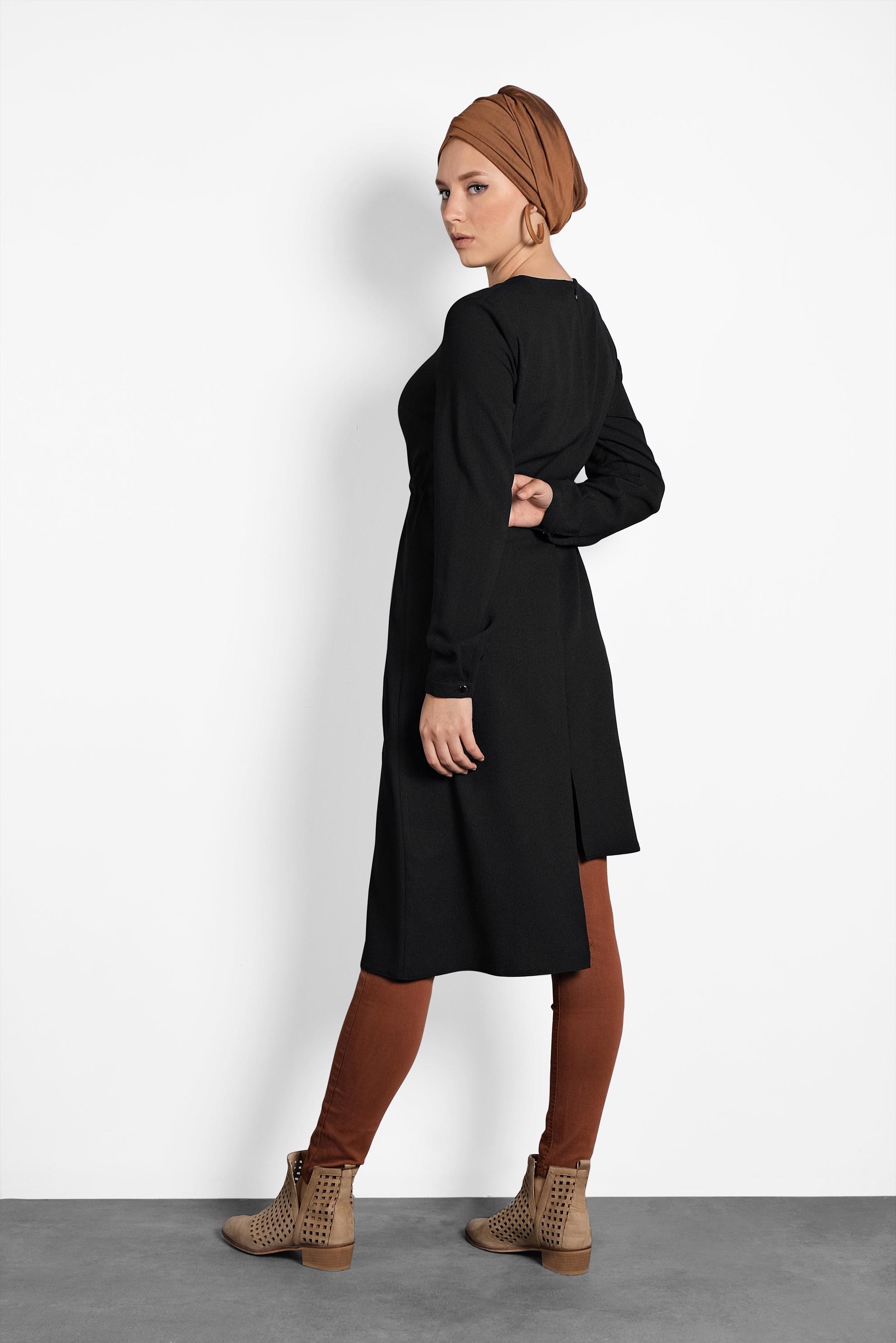 Tesettür giyim SİYAH ASİMETRİK TUNİK 40237