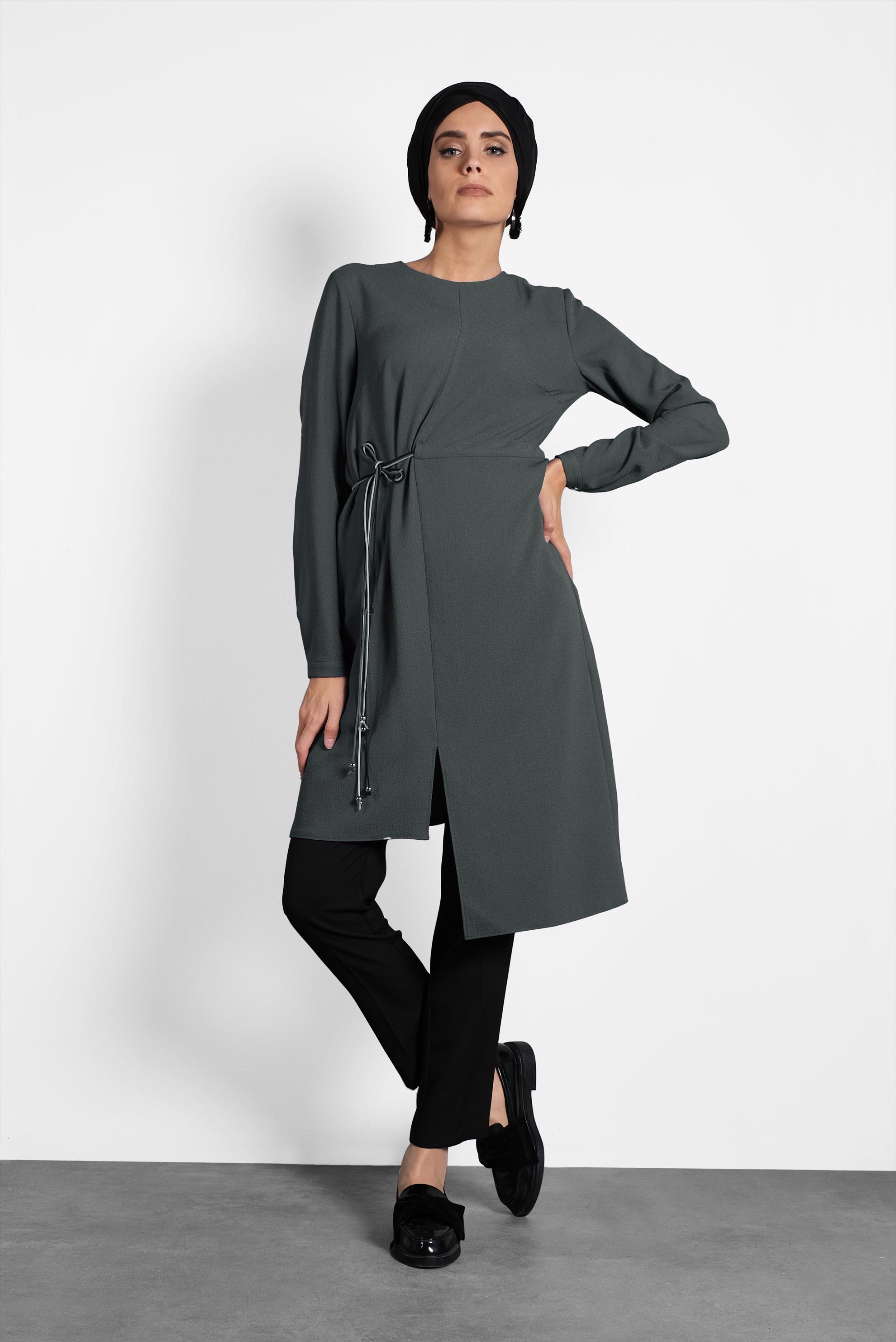 Tesettür giyim GRİ ASİMETRİK TUNİK 40237