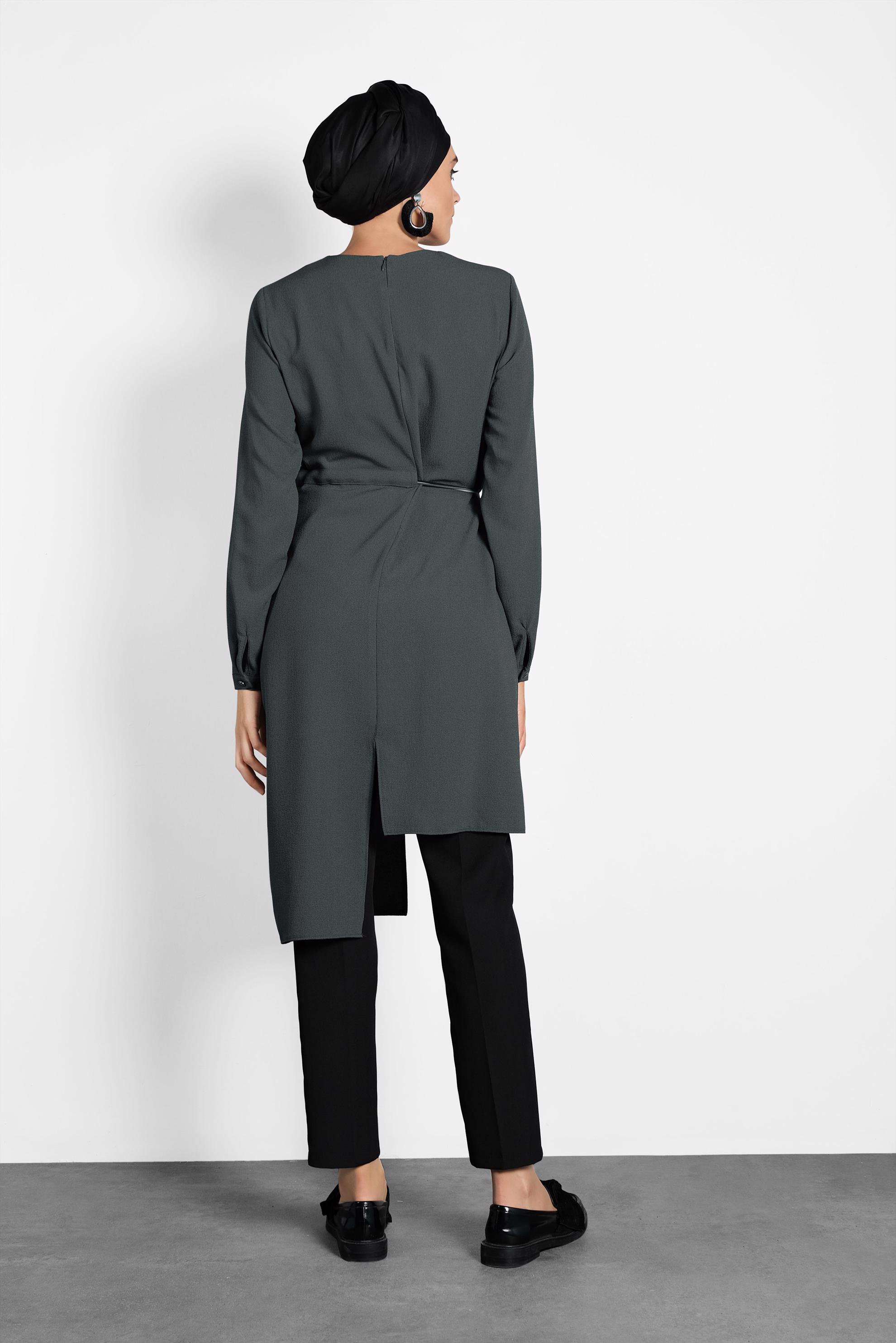 Tesettür giyim GRİ ASİMETRİK TUNİK 40237