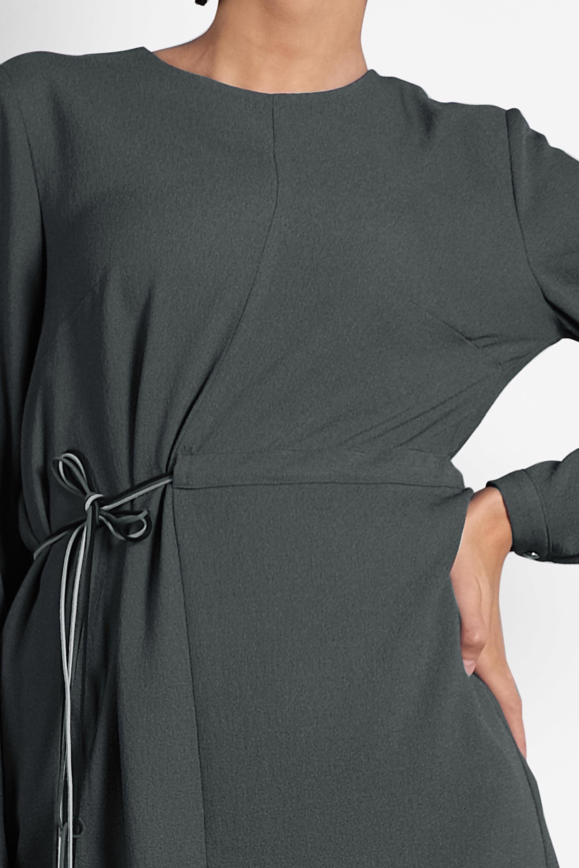 Tesettür giyim GRİ ASİMETRİK TUNİK 40237