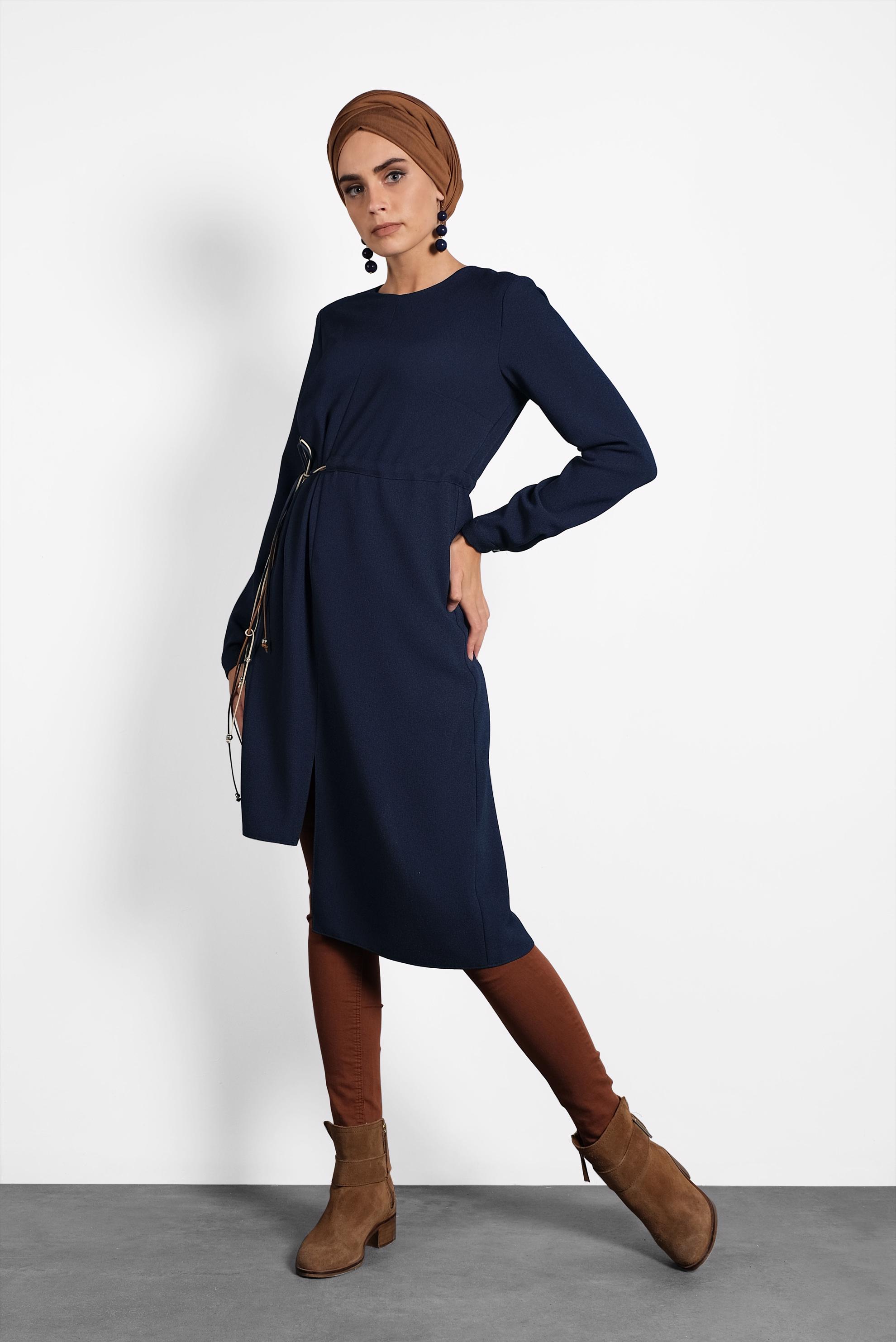 Tesettür giyim LACİVERT ASİMETRİK TUNİK 40237