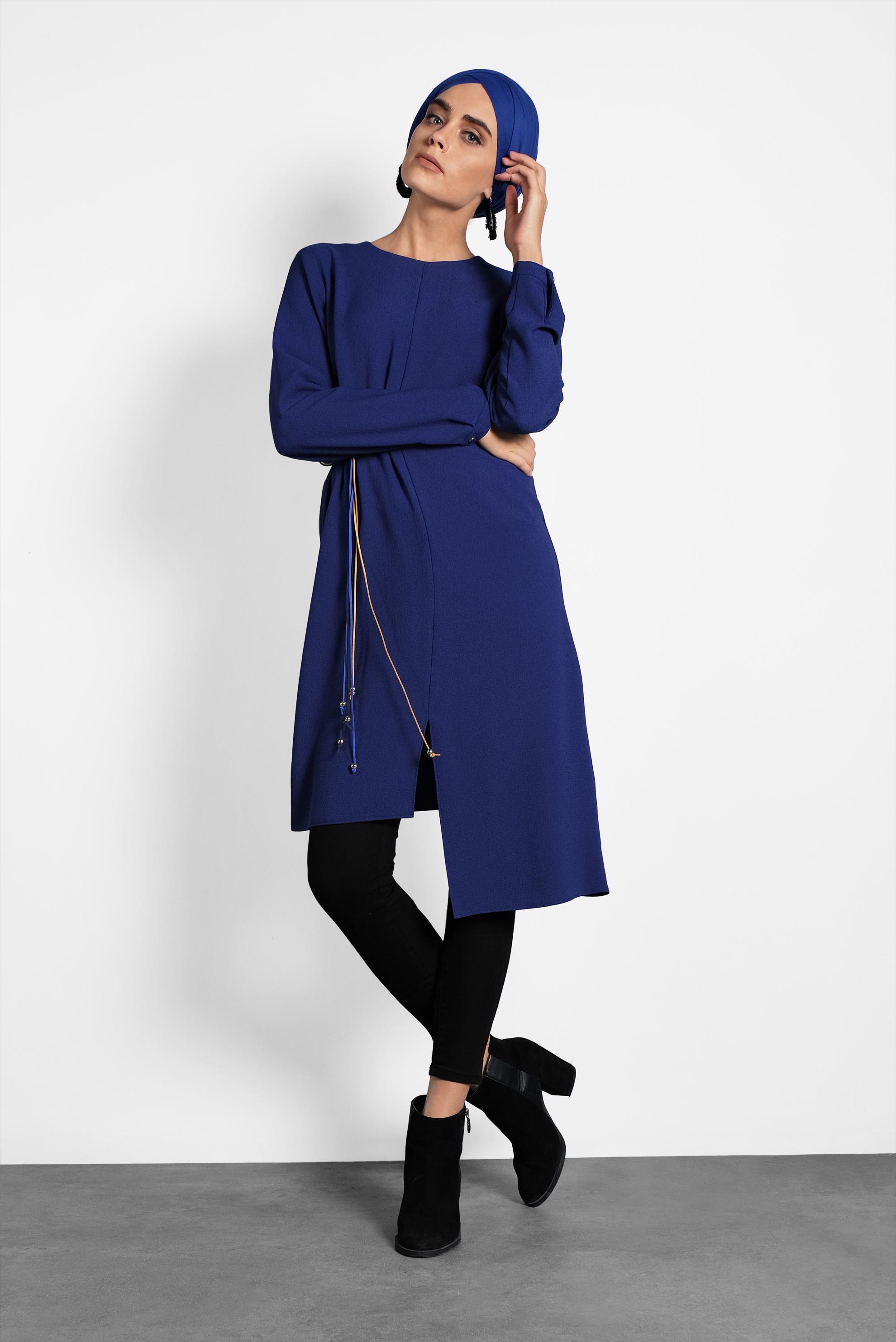 Tesettür giyim MAVİ ASİMETRİK TUNİK 40237