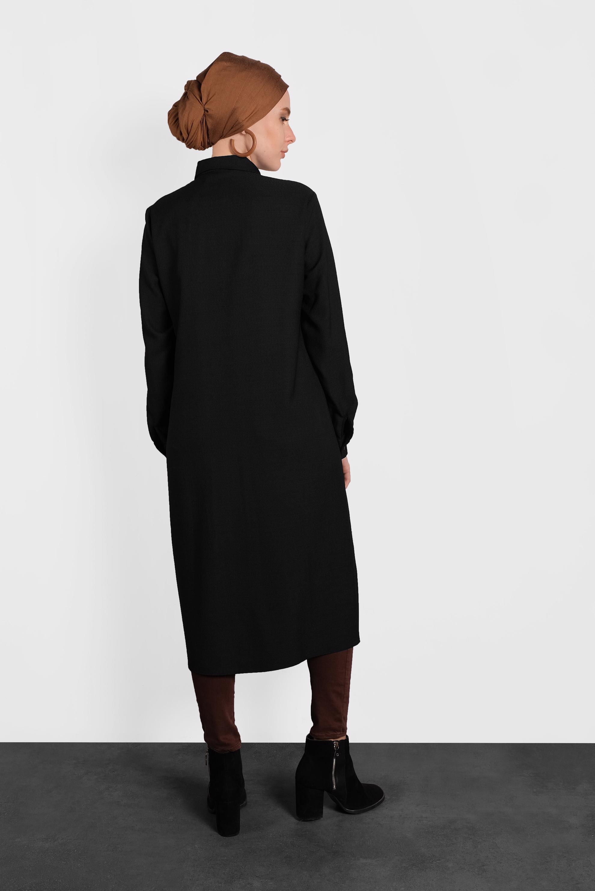 Tesettür giyim SİYAH YIRTMAÇLI GİZLİ DÜĞMELİ TUNİK 40257