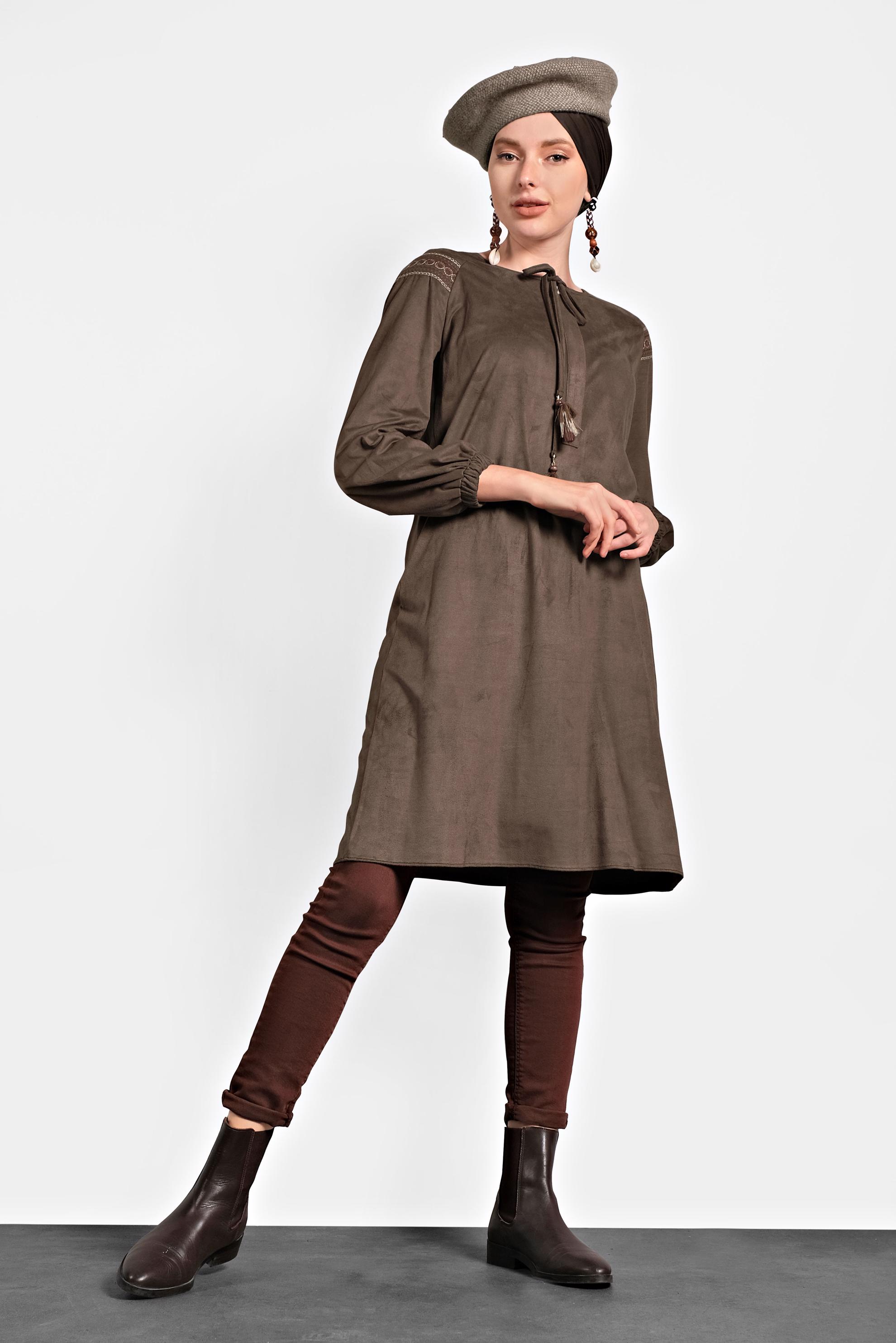 Tesettür giyim VİZON YAKASI BAĞCIKLI TUNİK 40263 