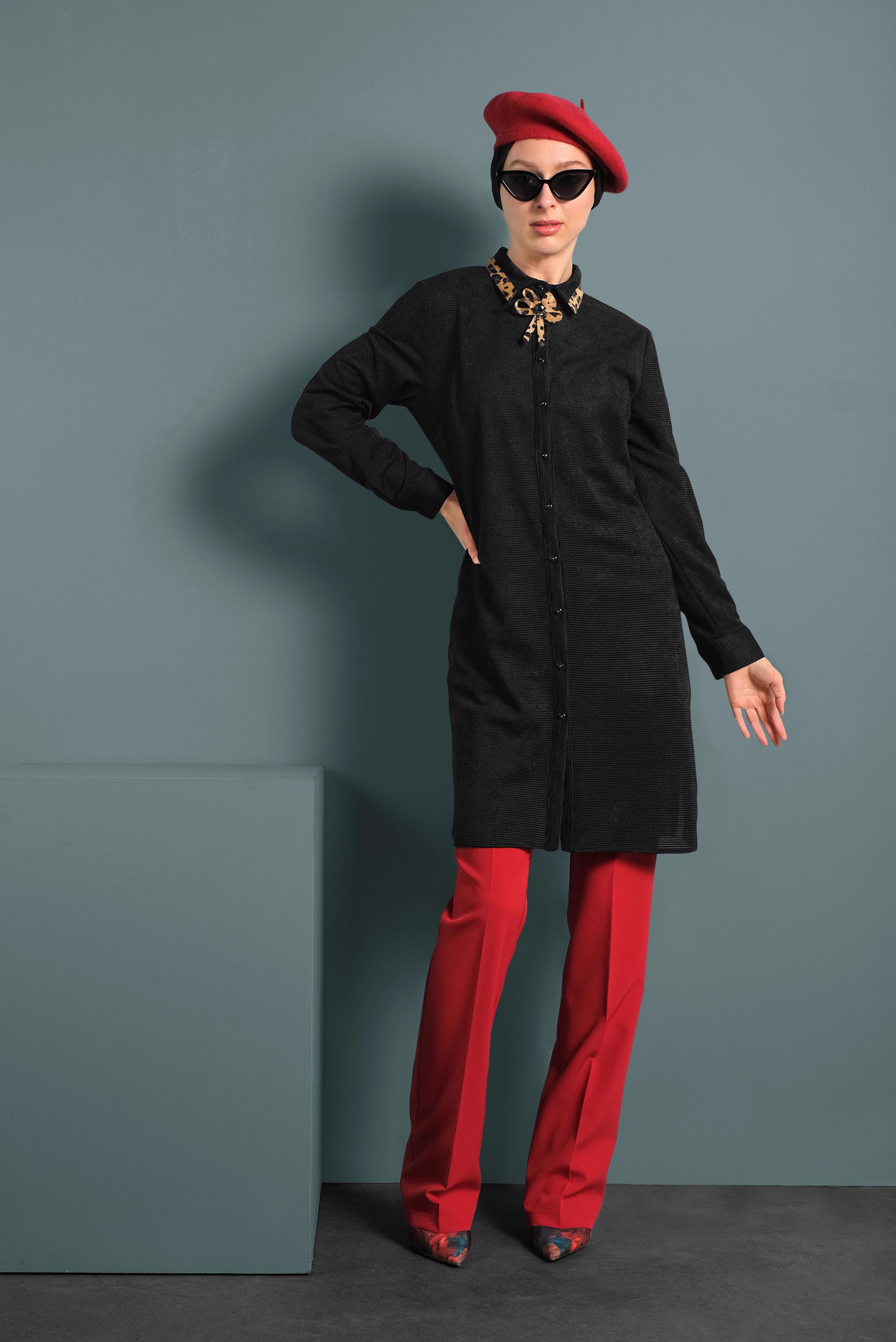 Tesettür giyim SİYAH LEOPAR DESEN DETAYLI ŞÖNİL KADİFE TUNİK 40284 