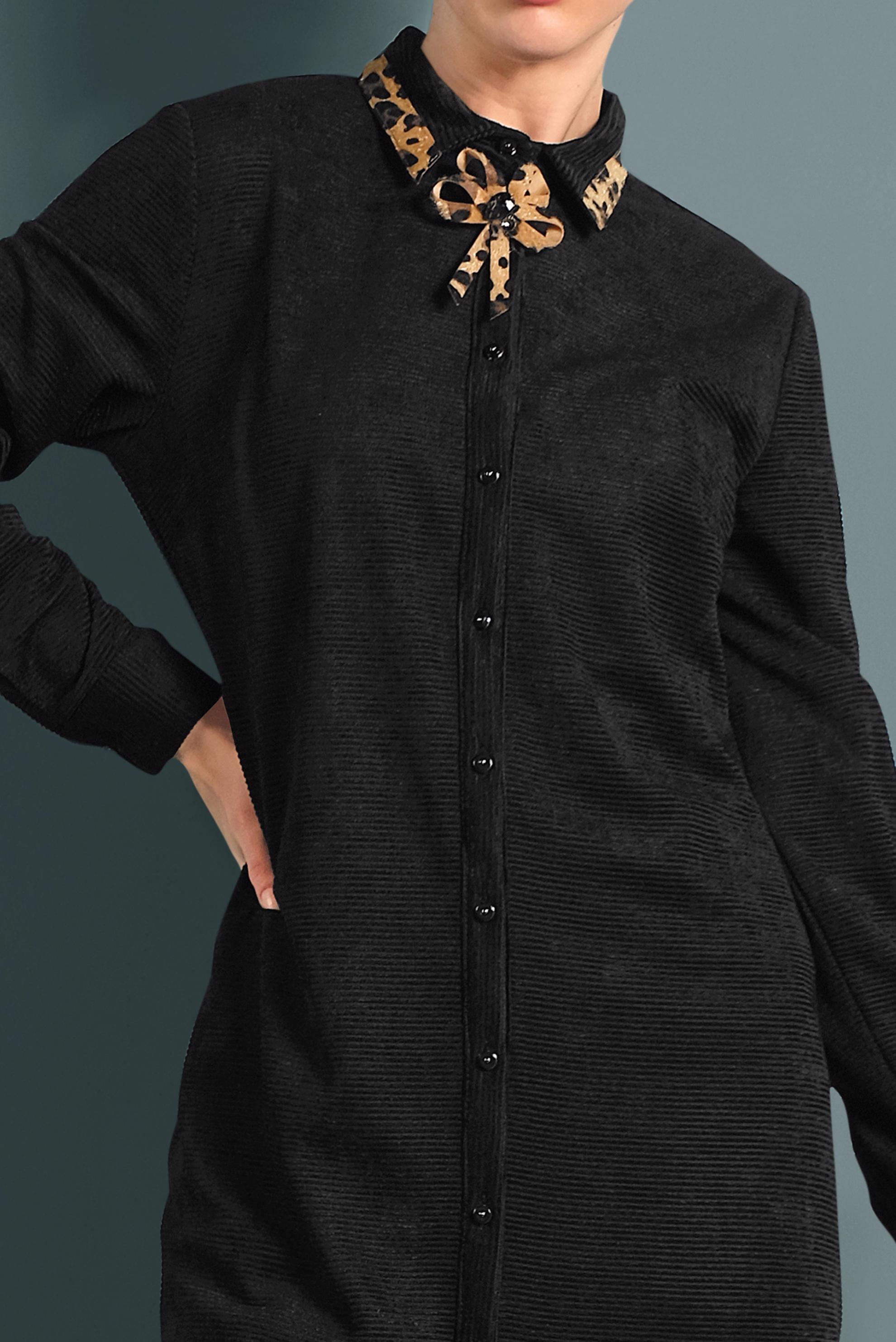 Tesettür giyim SİYAH LEOPAR DESEN DETAYLI ŞÖNİL KADİFE TUNİK 40284 