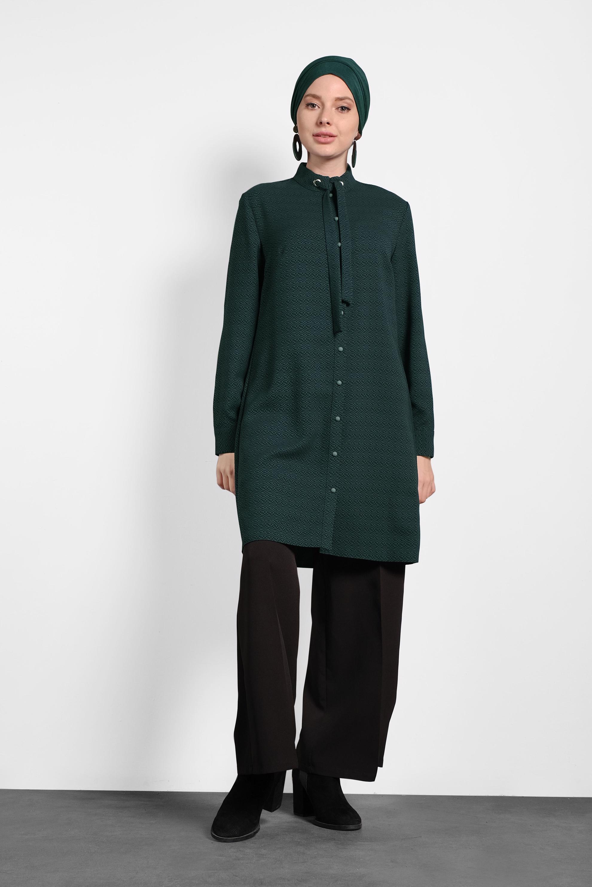 Tesettür giyim YEŞİL YAKASI BAĞCIK DETAYLI TUNİK 40337 